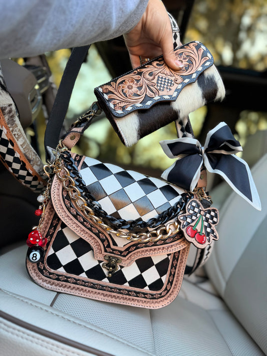 “Double Down Darlin'” purse set