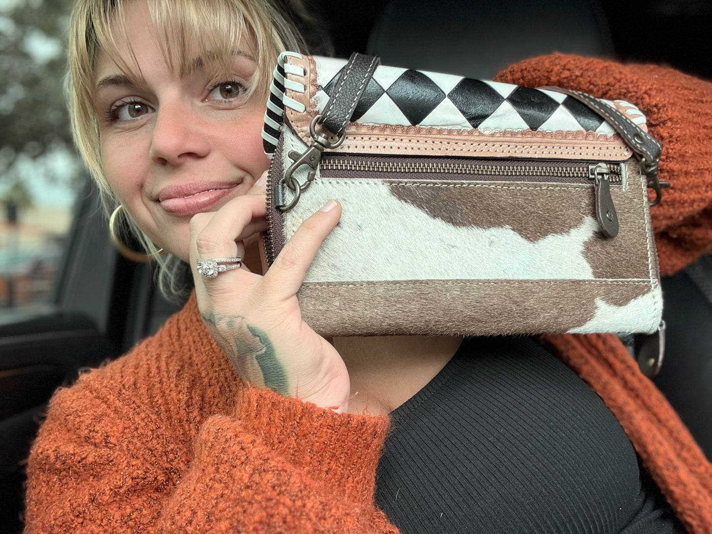 Cross body wallet clutch