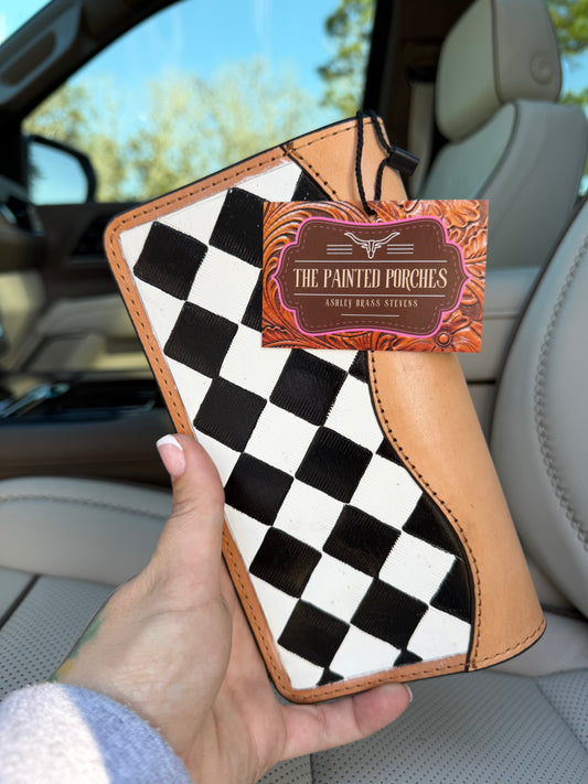 High quality Tooled leather checker bifold wallet