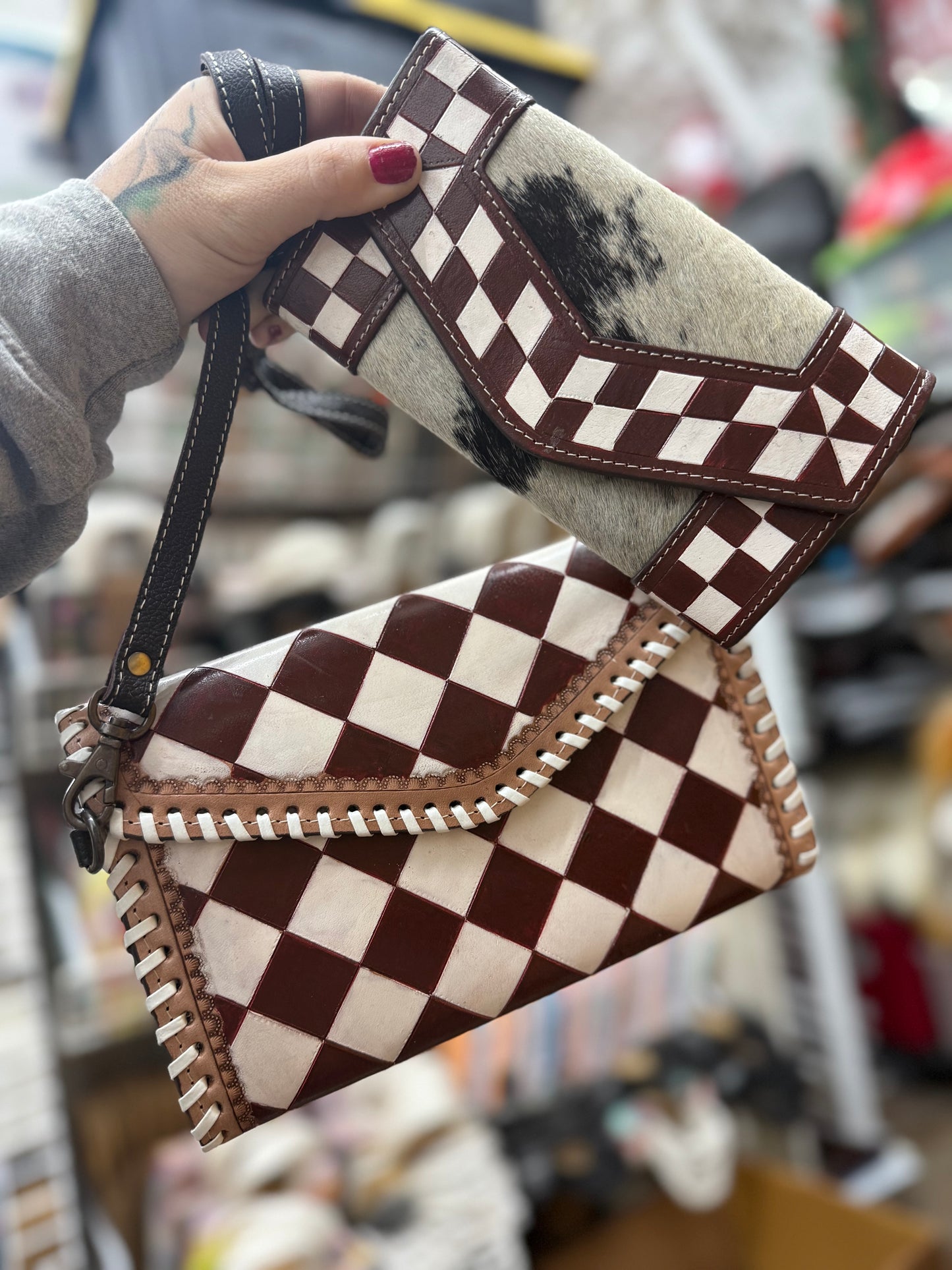 Brown checker print purse set