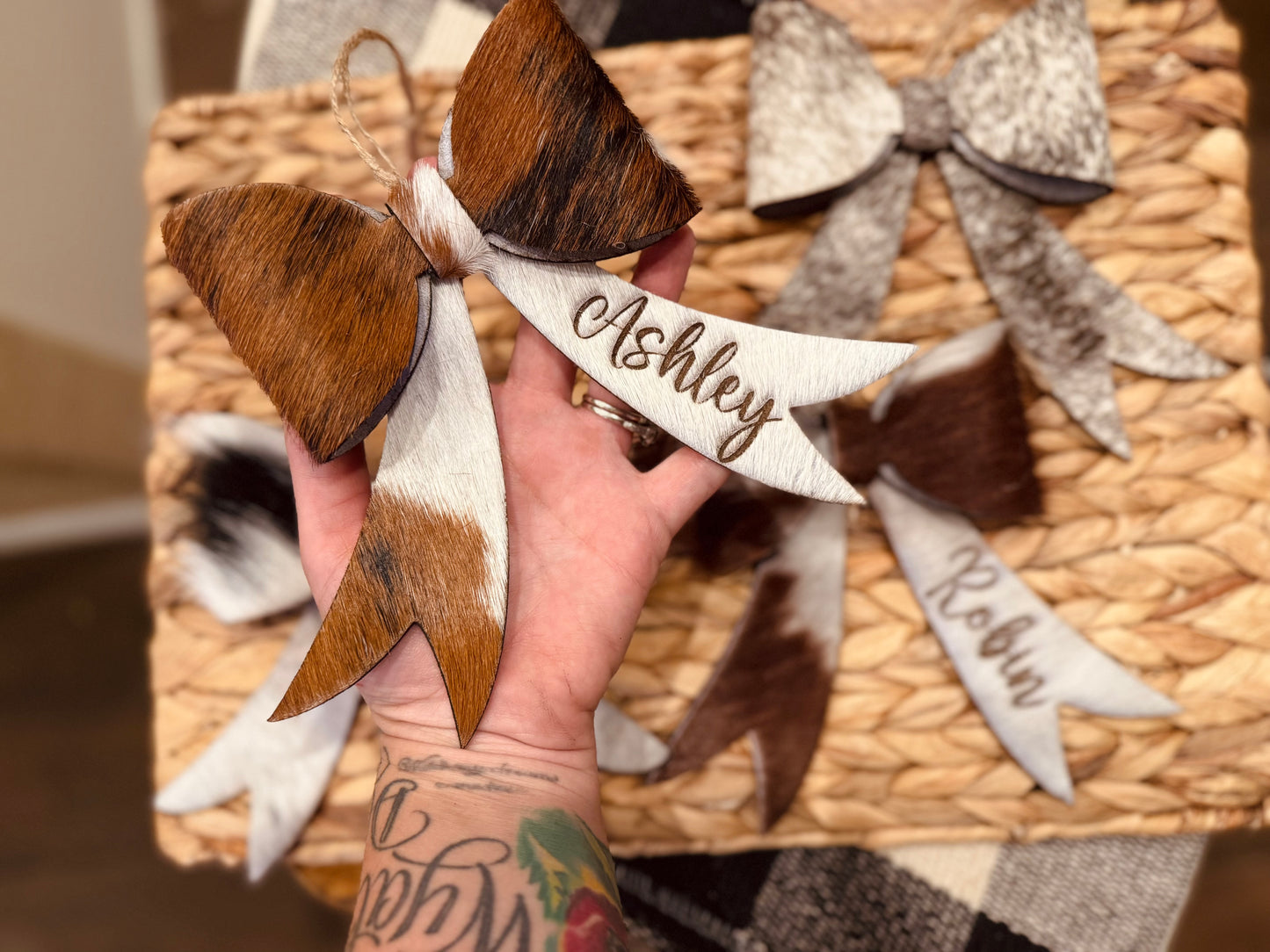 Large cowhide bow ornament - free engraving