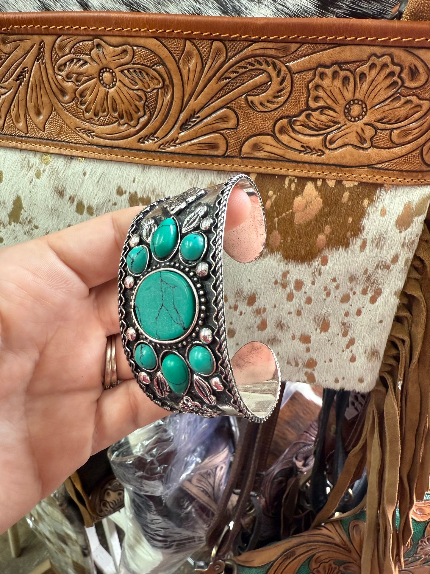 Bracelet cuff