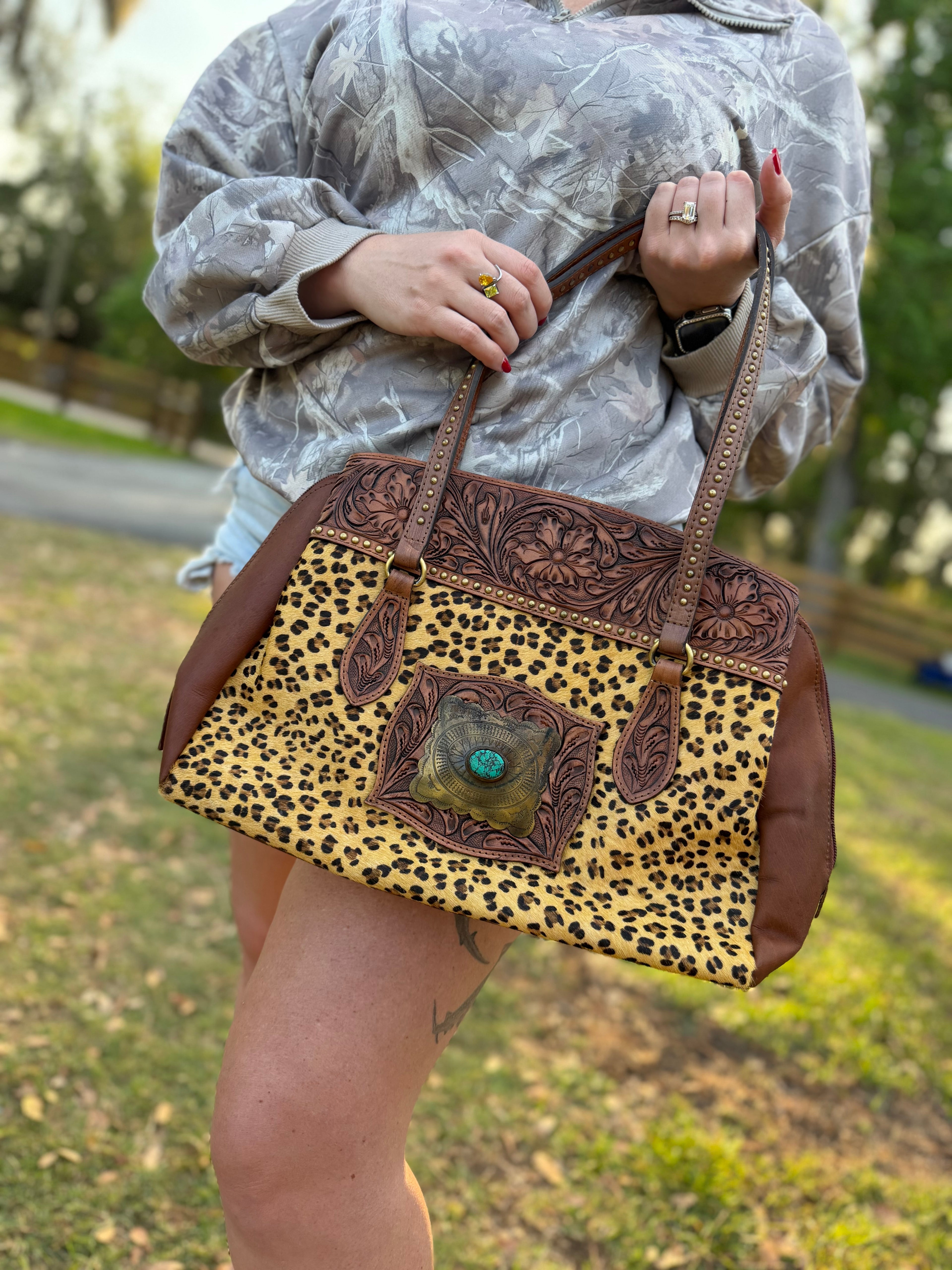 Cheetahcowhide leather purse