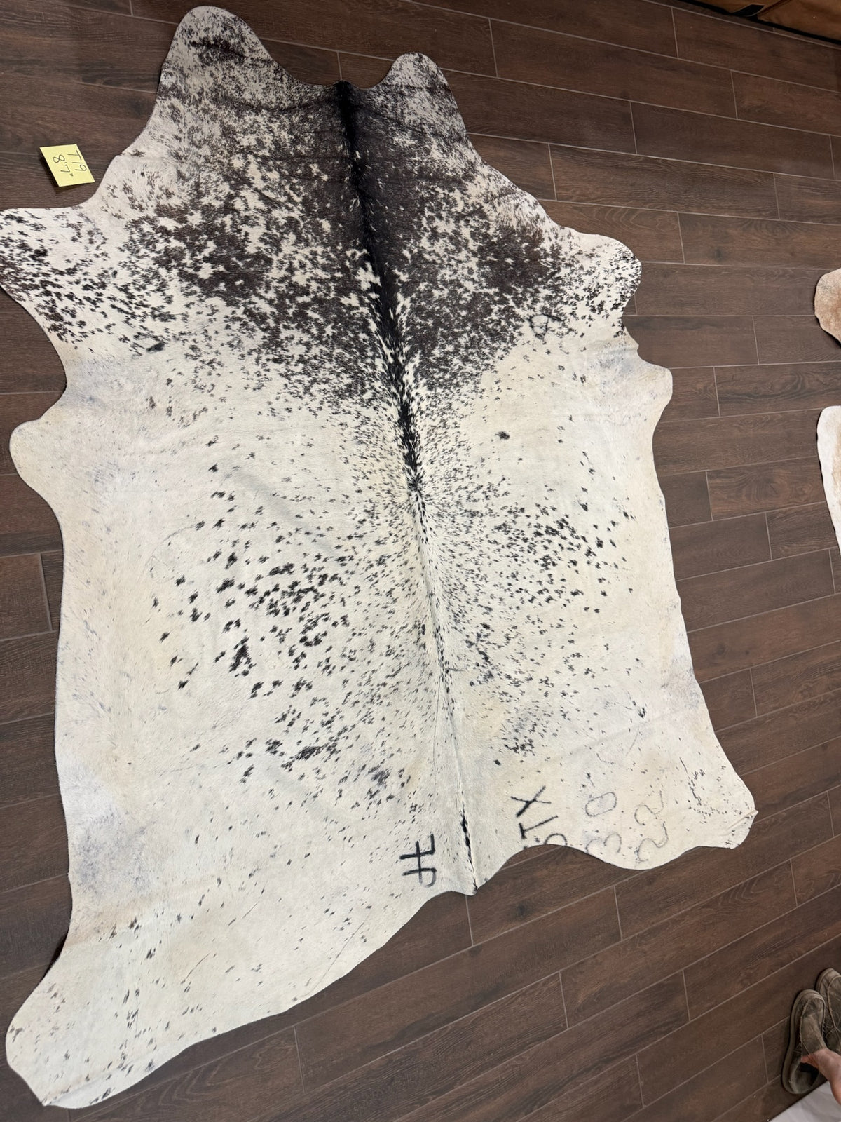 Full size cowhide (exotic) #T19- size 8’7”