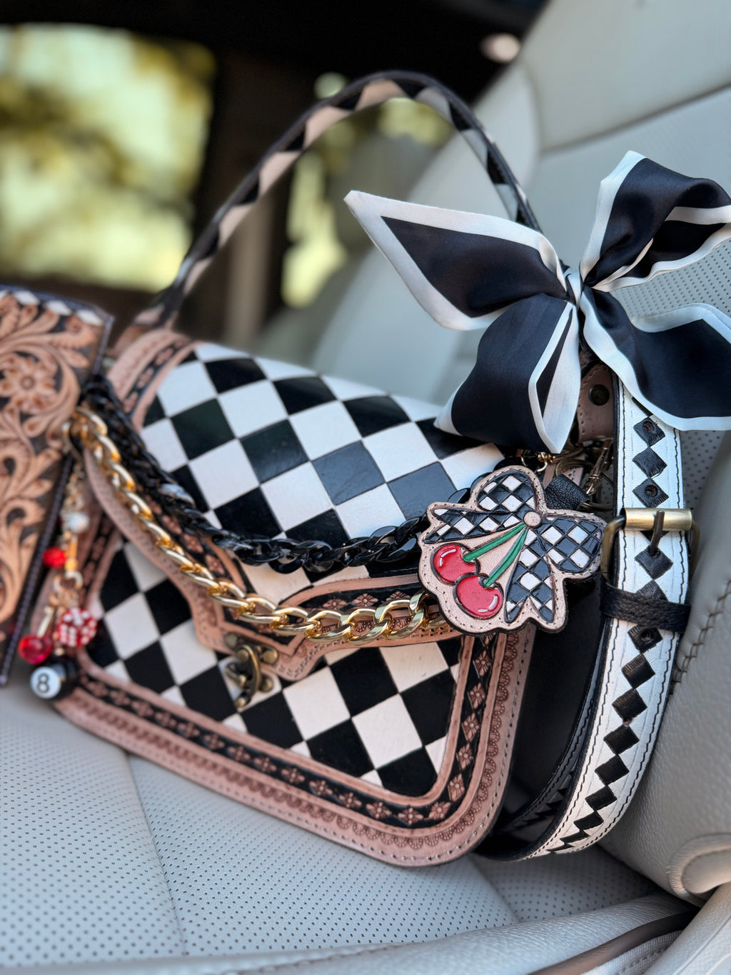 “Double Down Darlin'” purse set