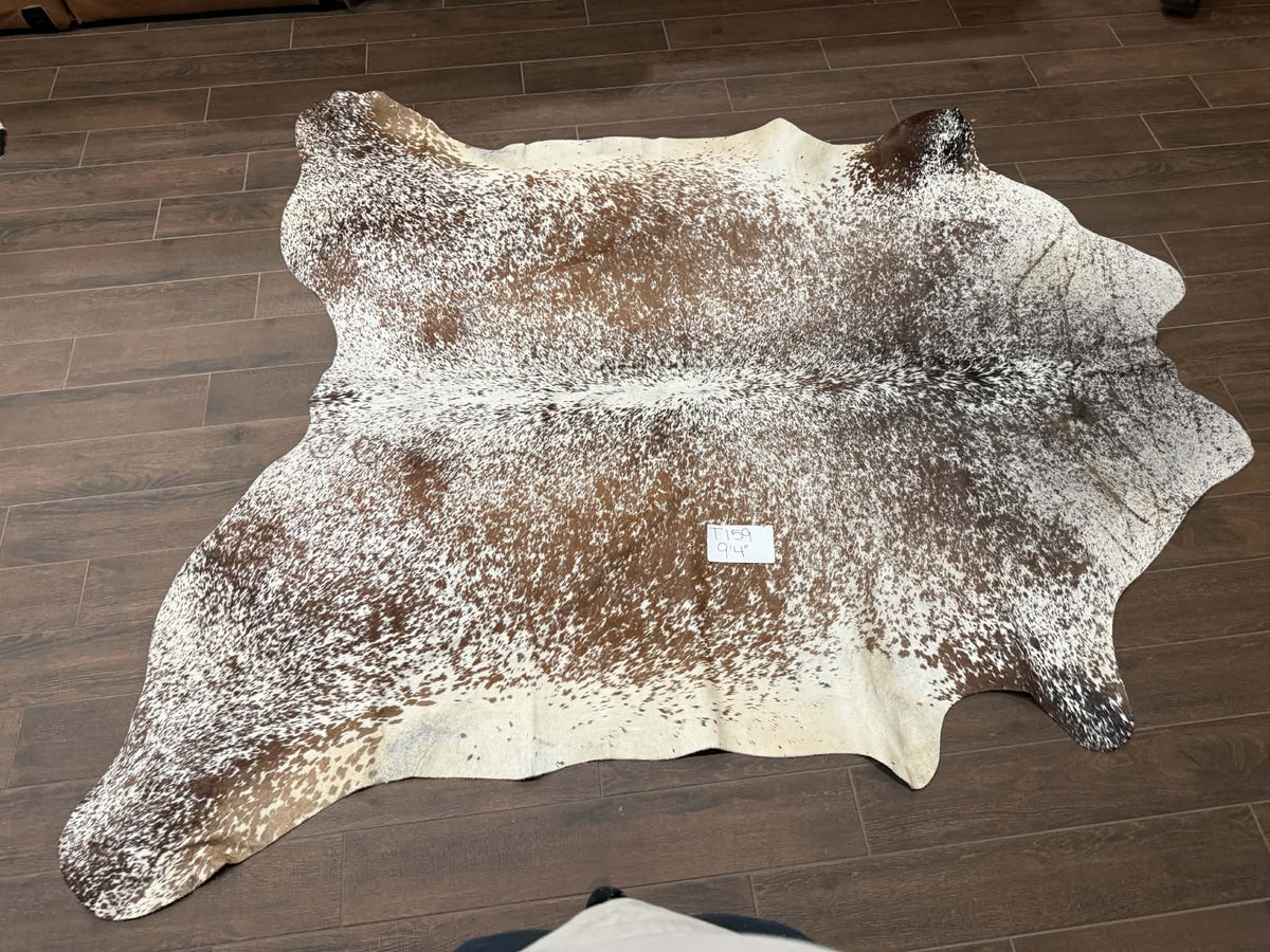 Full size cowhide (exotic) #T159- 9’4”