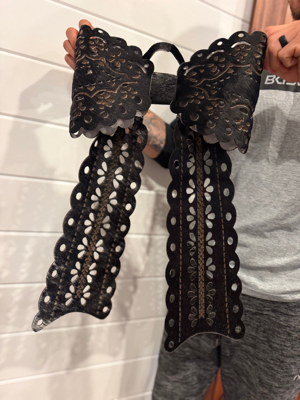 Jumbo bow for tree - lace look 26.5”(read description fully)