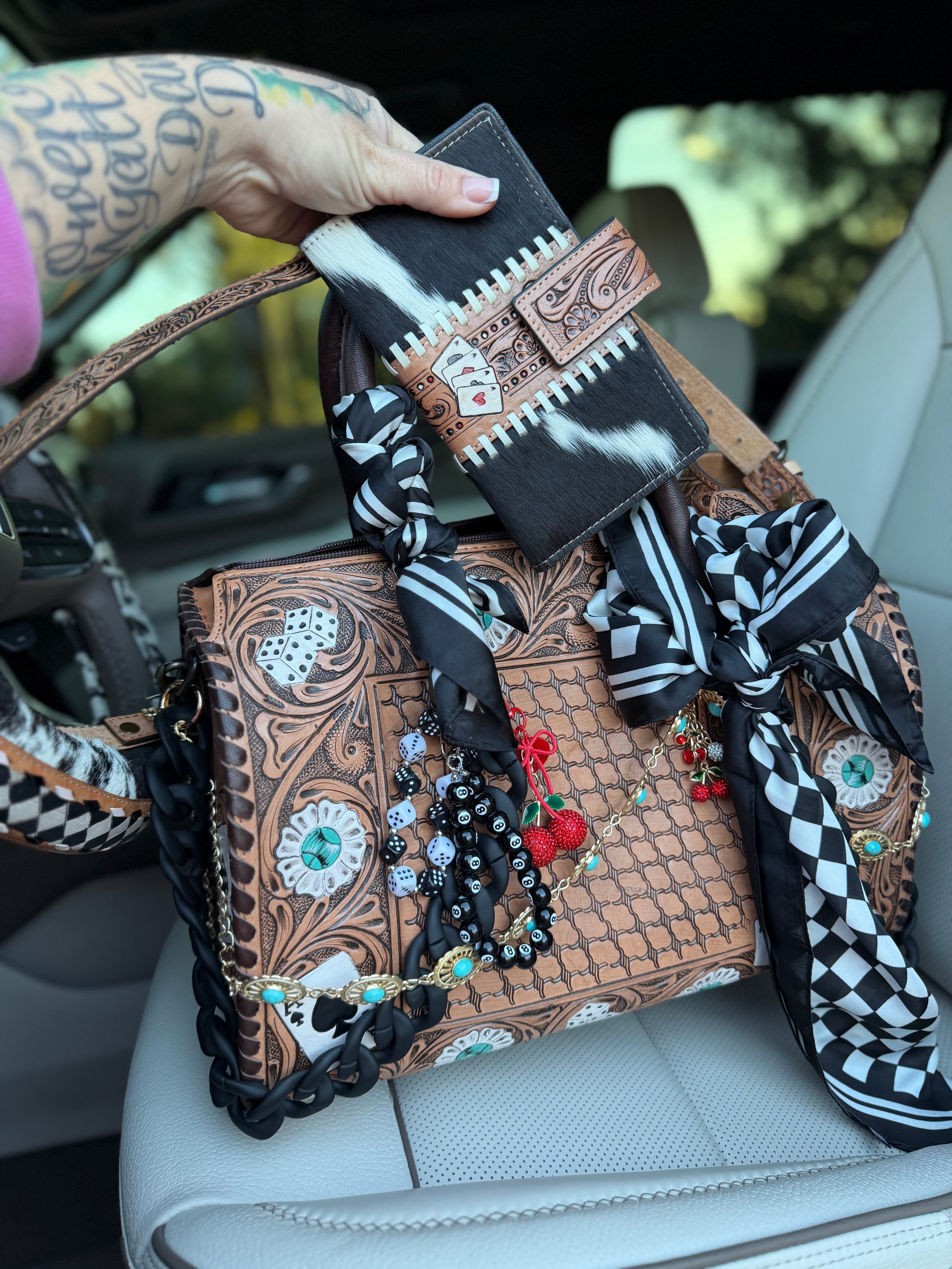 "Winning Jackpot" - brown tooled leather speedy (Duffle) with wallet