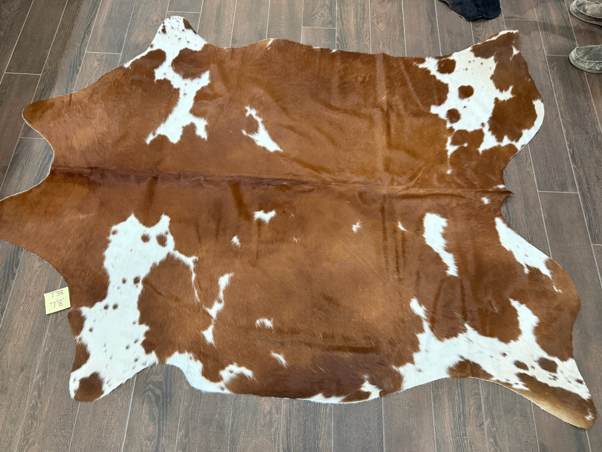Full size cowhide (exotic) #T38- size 7’8”