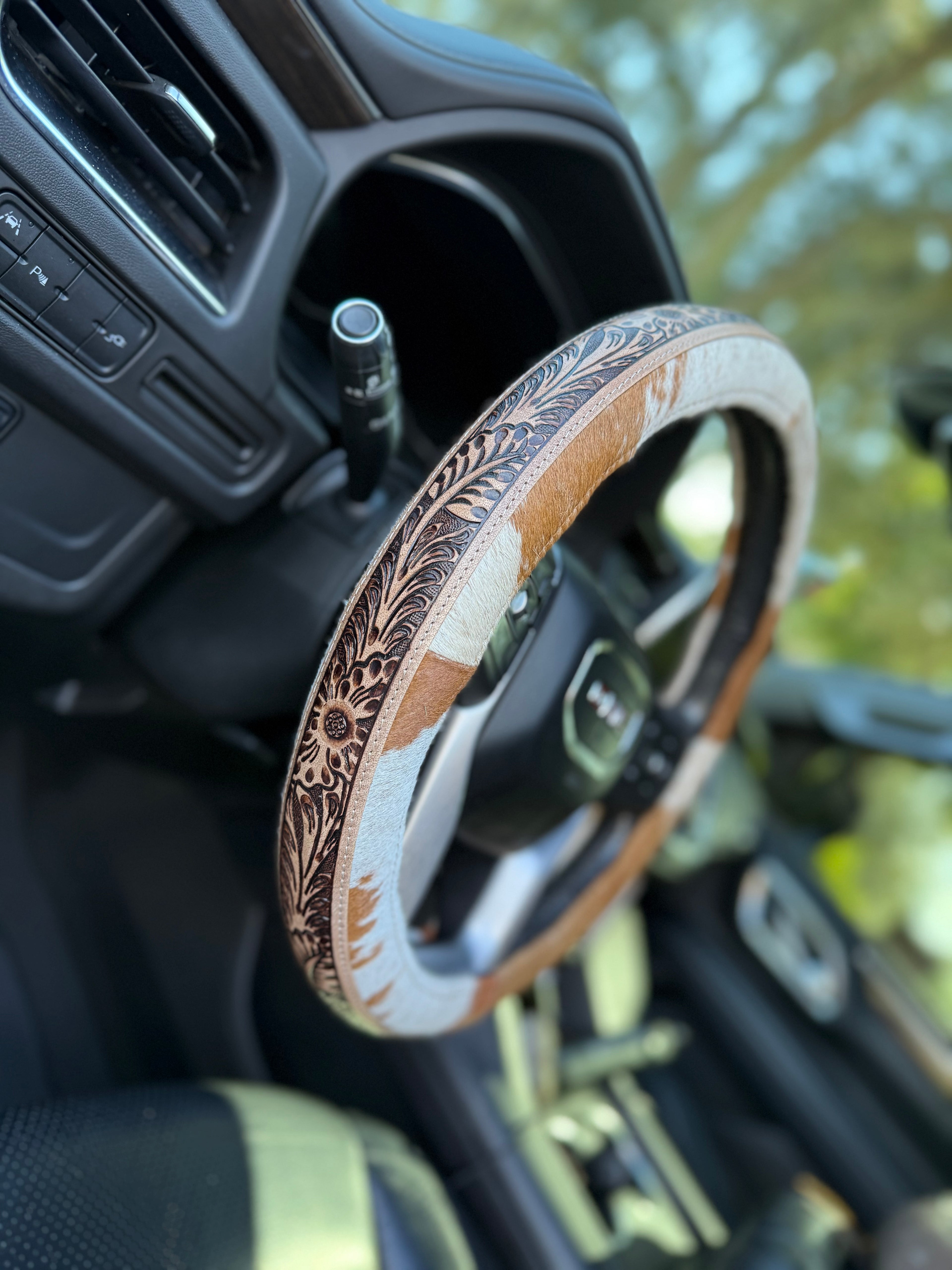 15.25” tool, brown and brown leather cowhide steering wheel cover read description before purchase ￼