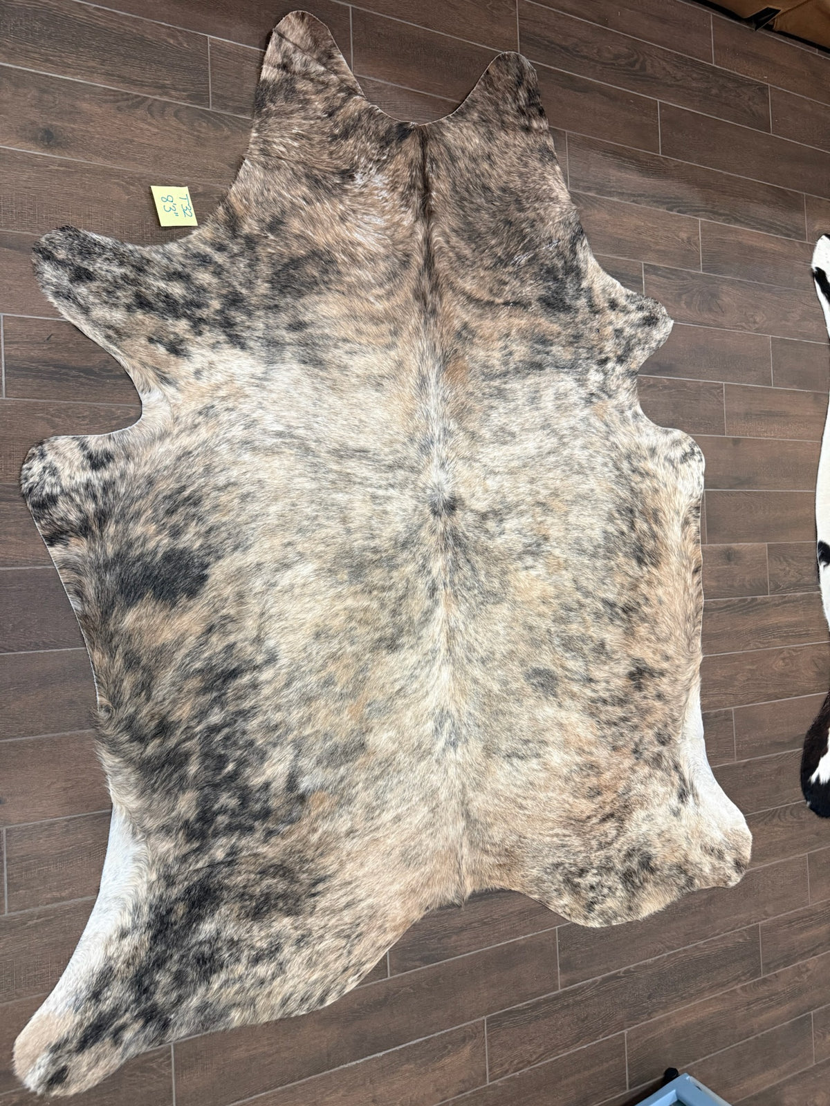 Full size cowhide (exotic) #T32- size 8’3”