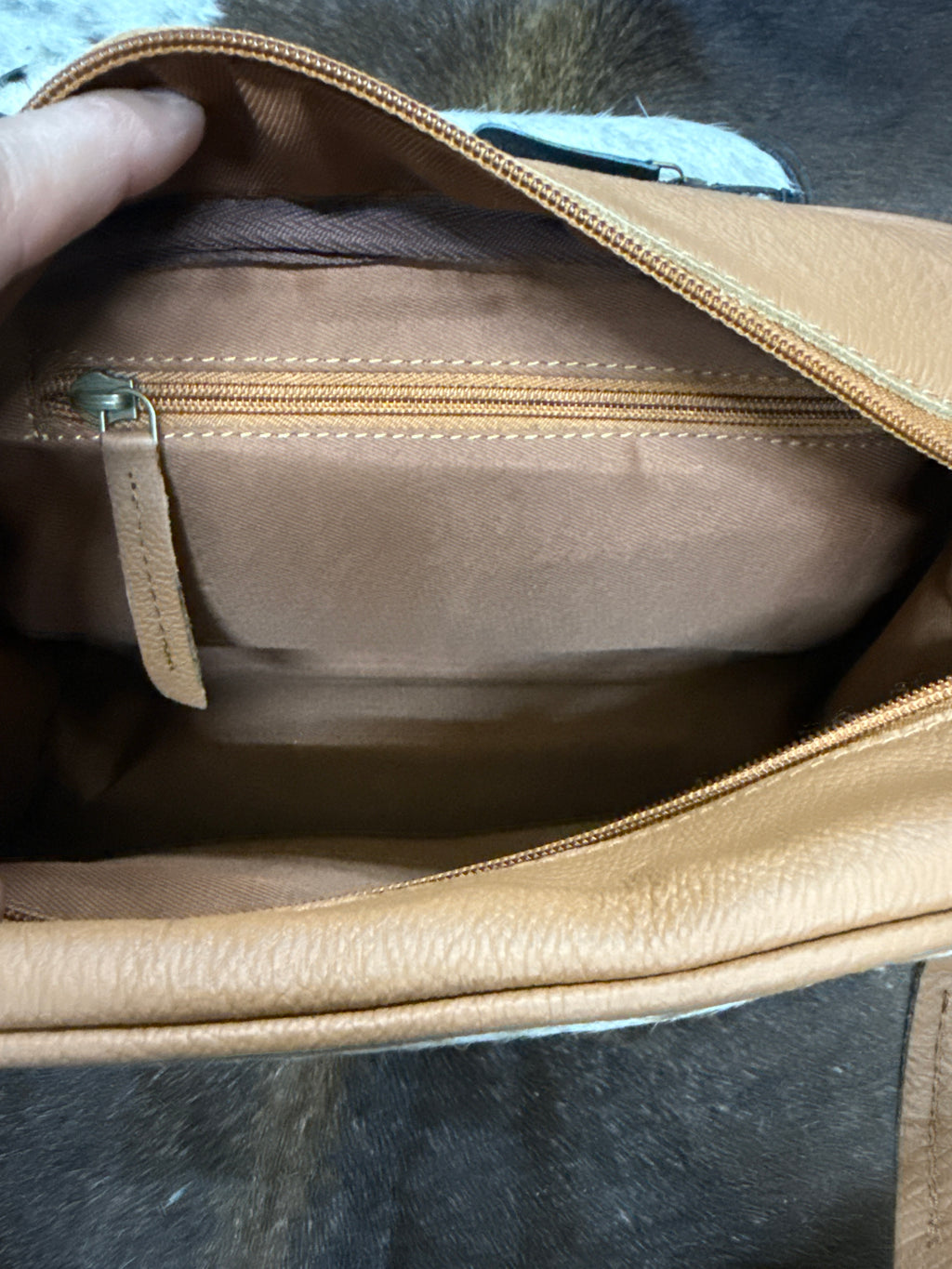 white stitch tooled leather makeup bag