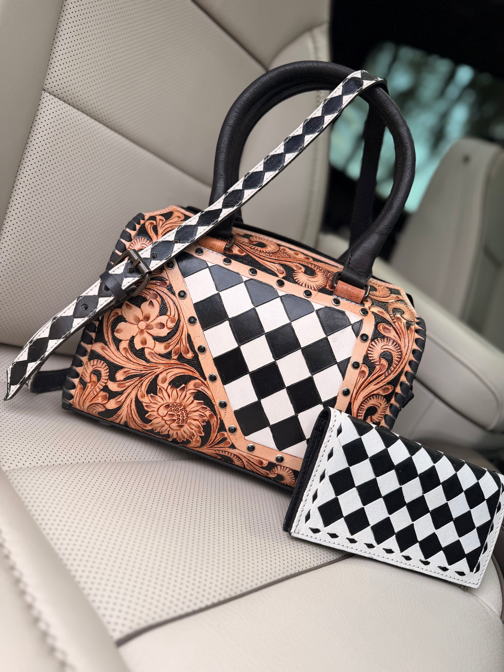 “Diamond Royalty set”- black n white tooled leather speedy (M) and wallet