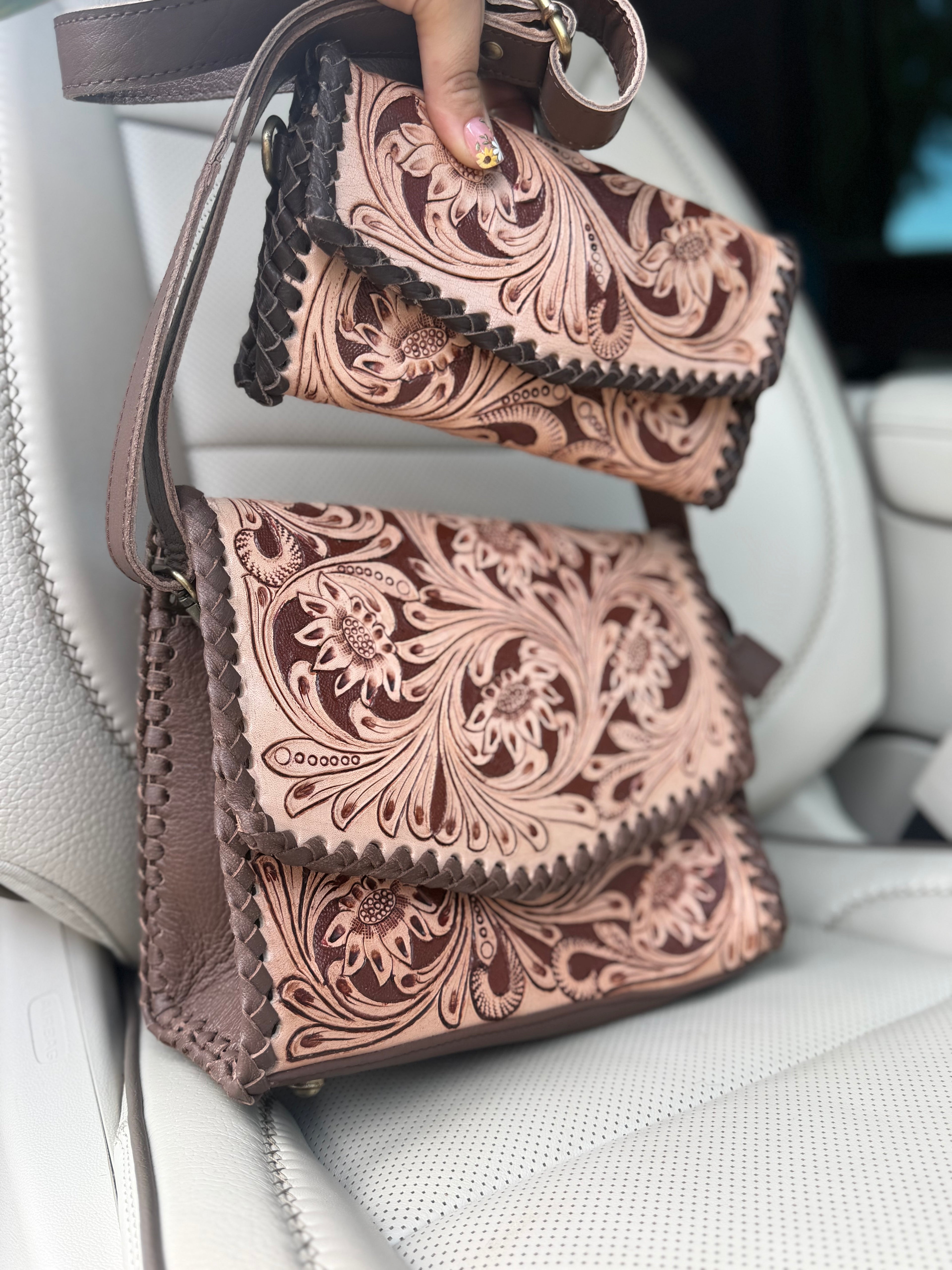 Tooled purse set with wallet