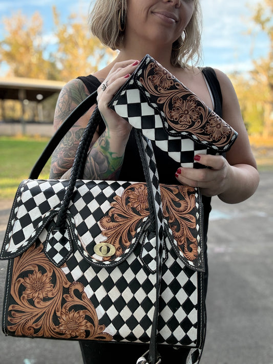 Checkmate checker tote set with wallet