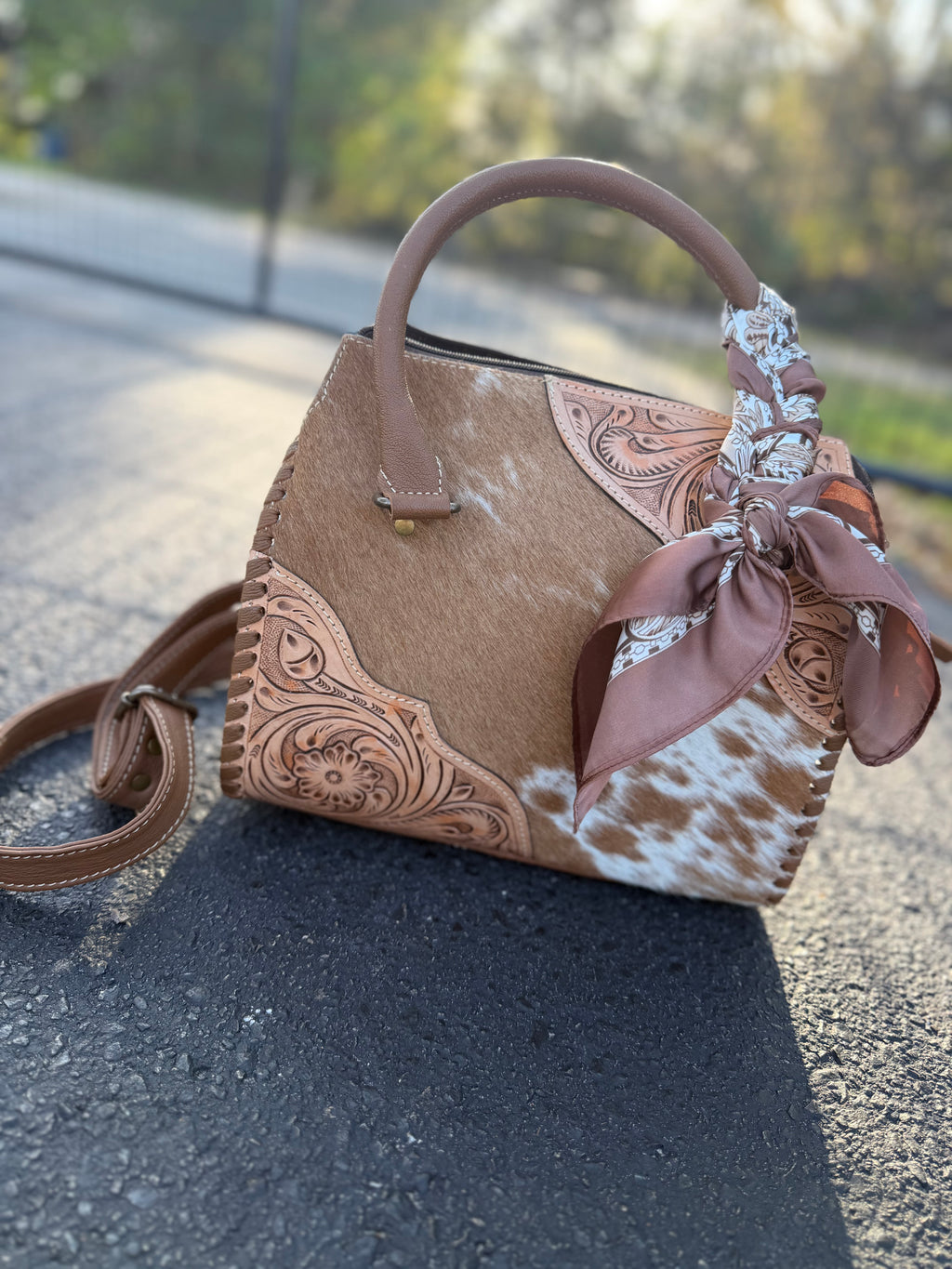 “Simple class ”- cowhide and tooled leather speedy (M)