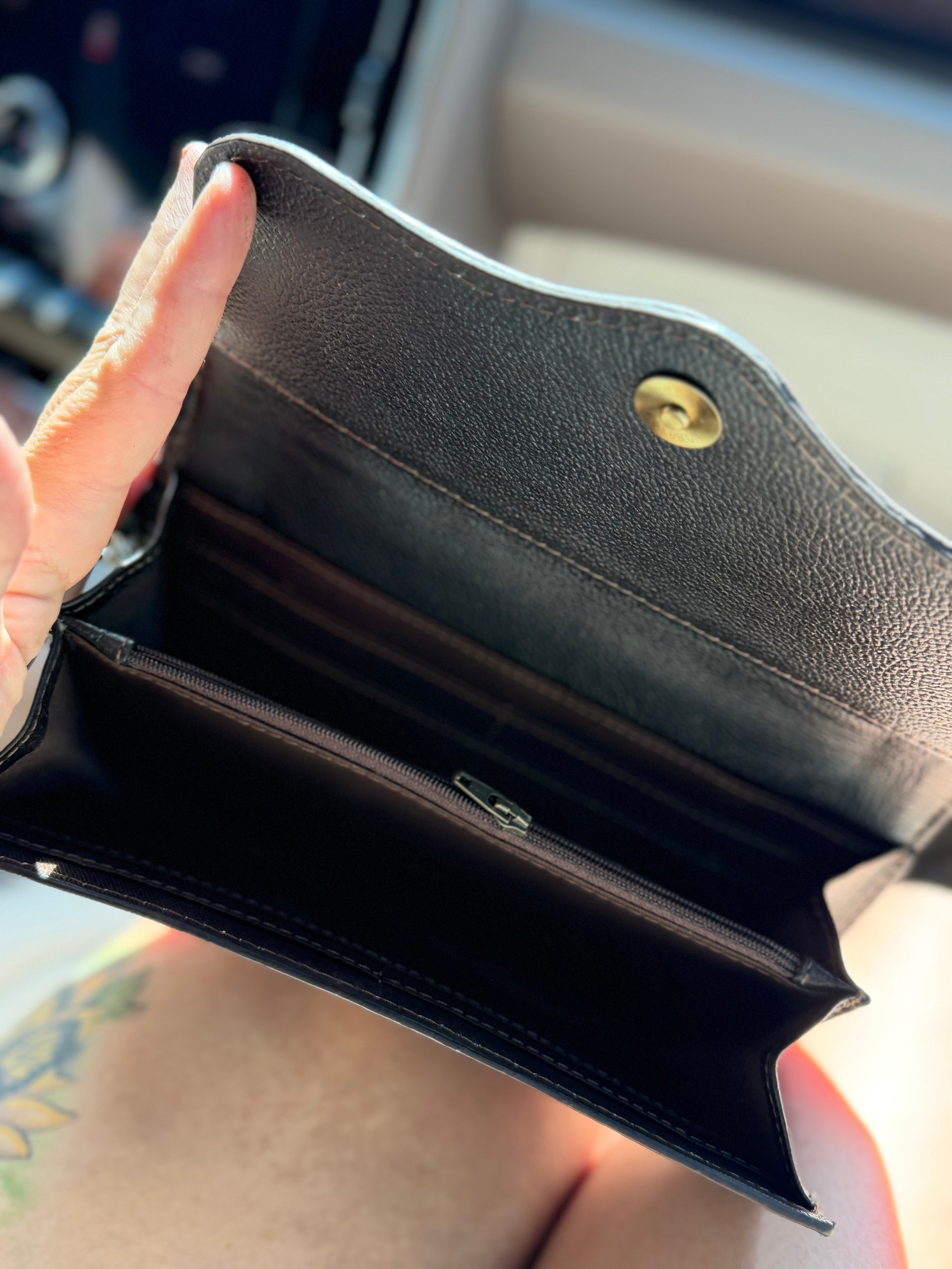 Tooled leather black and white wallet
