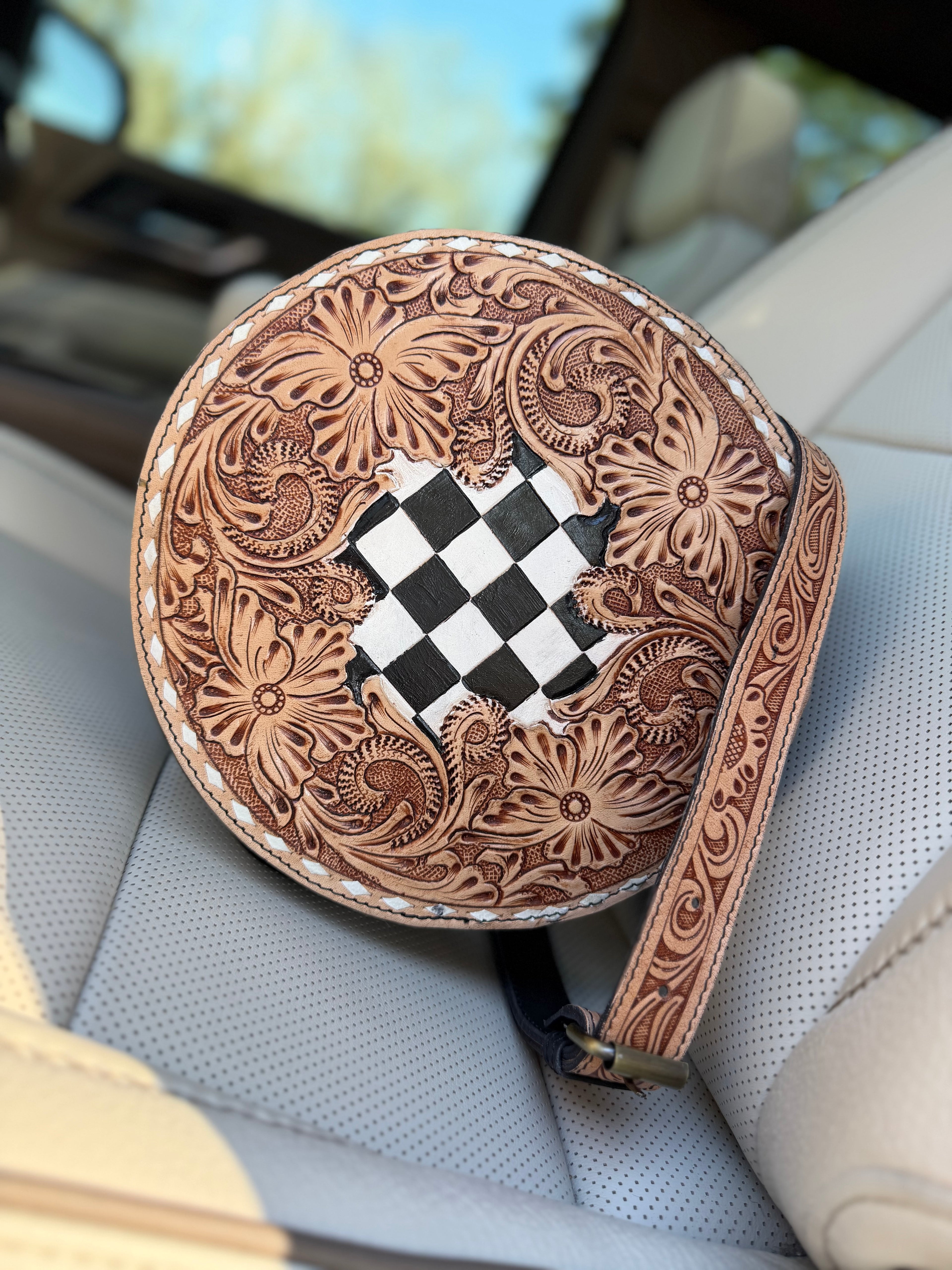 Tooled leather checker canteen purse