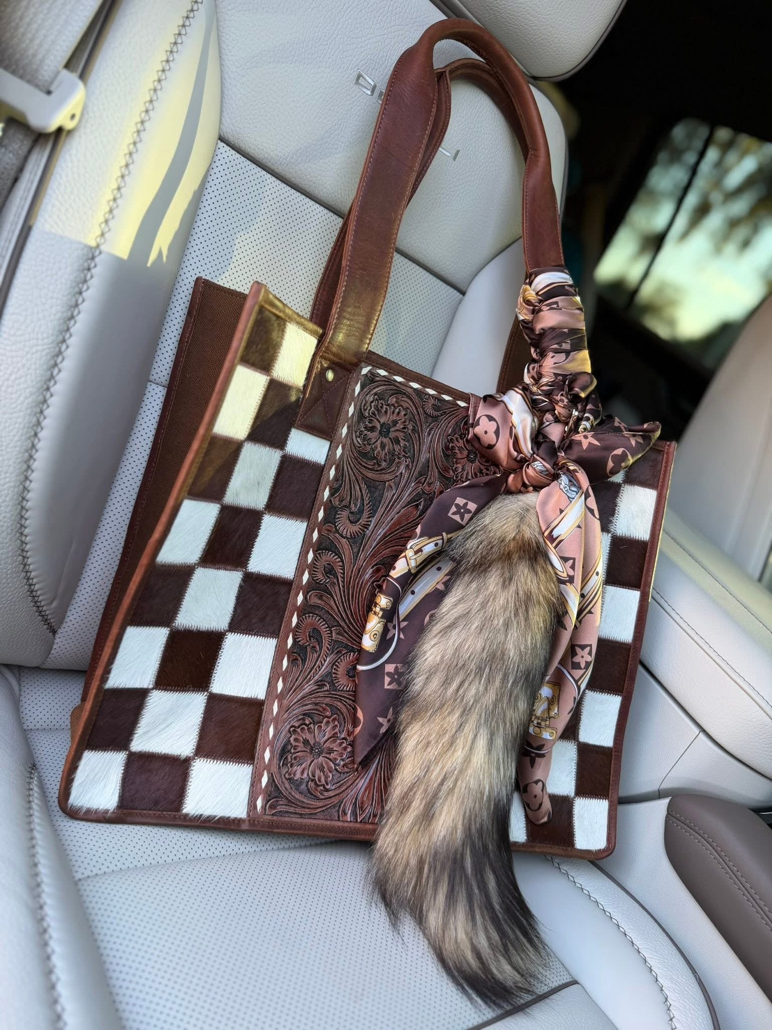 "Grand dutchess" - brown checker and brown tooled leather tote