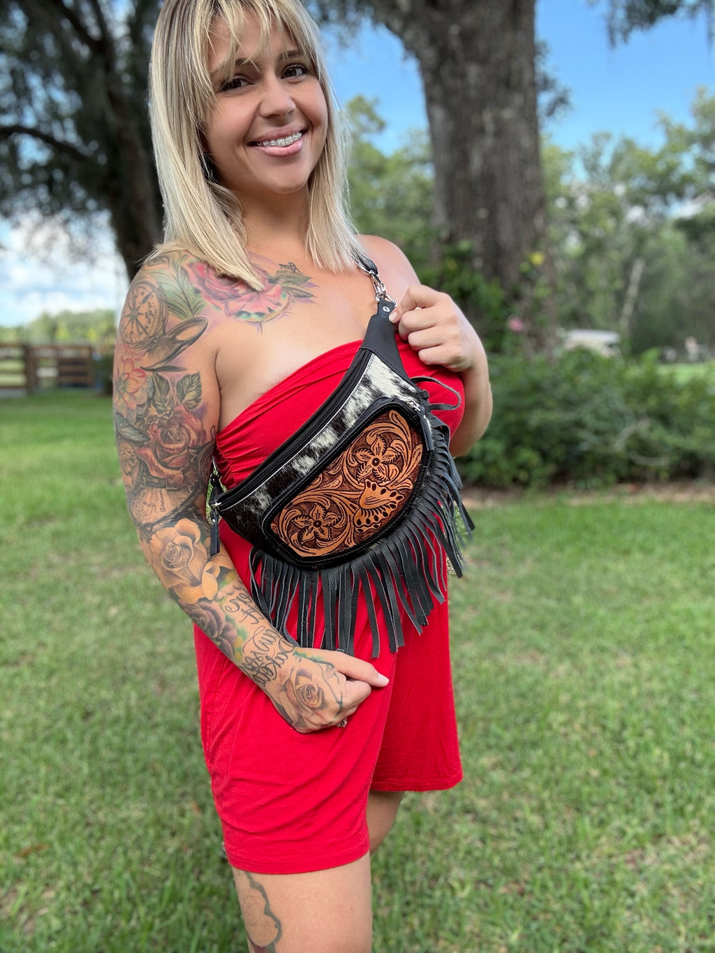 Black bum bag - fringe