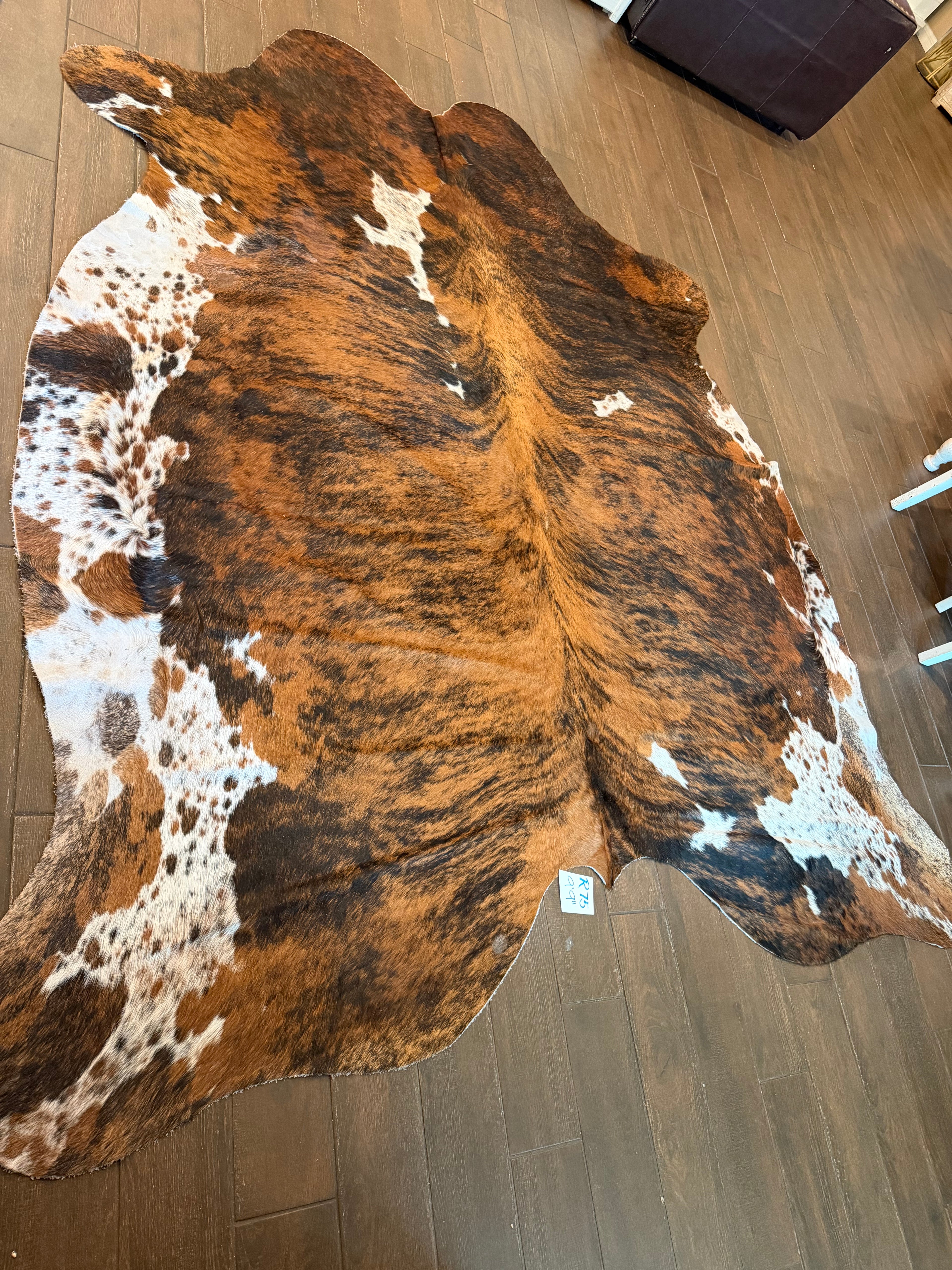 Full size cowhide (exotic)- # R75- 9’9”