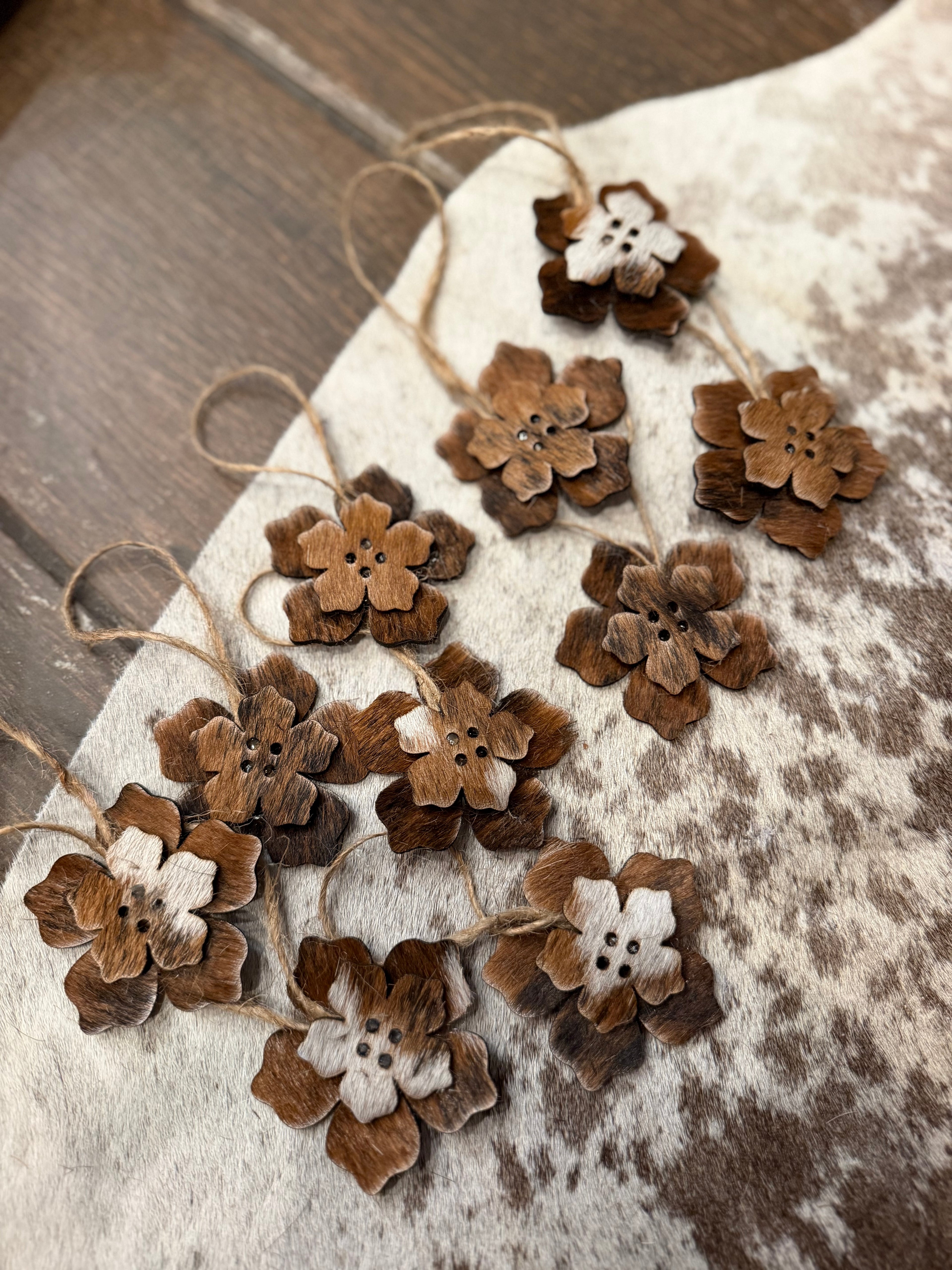 Small cowhide flower ornament set of 8