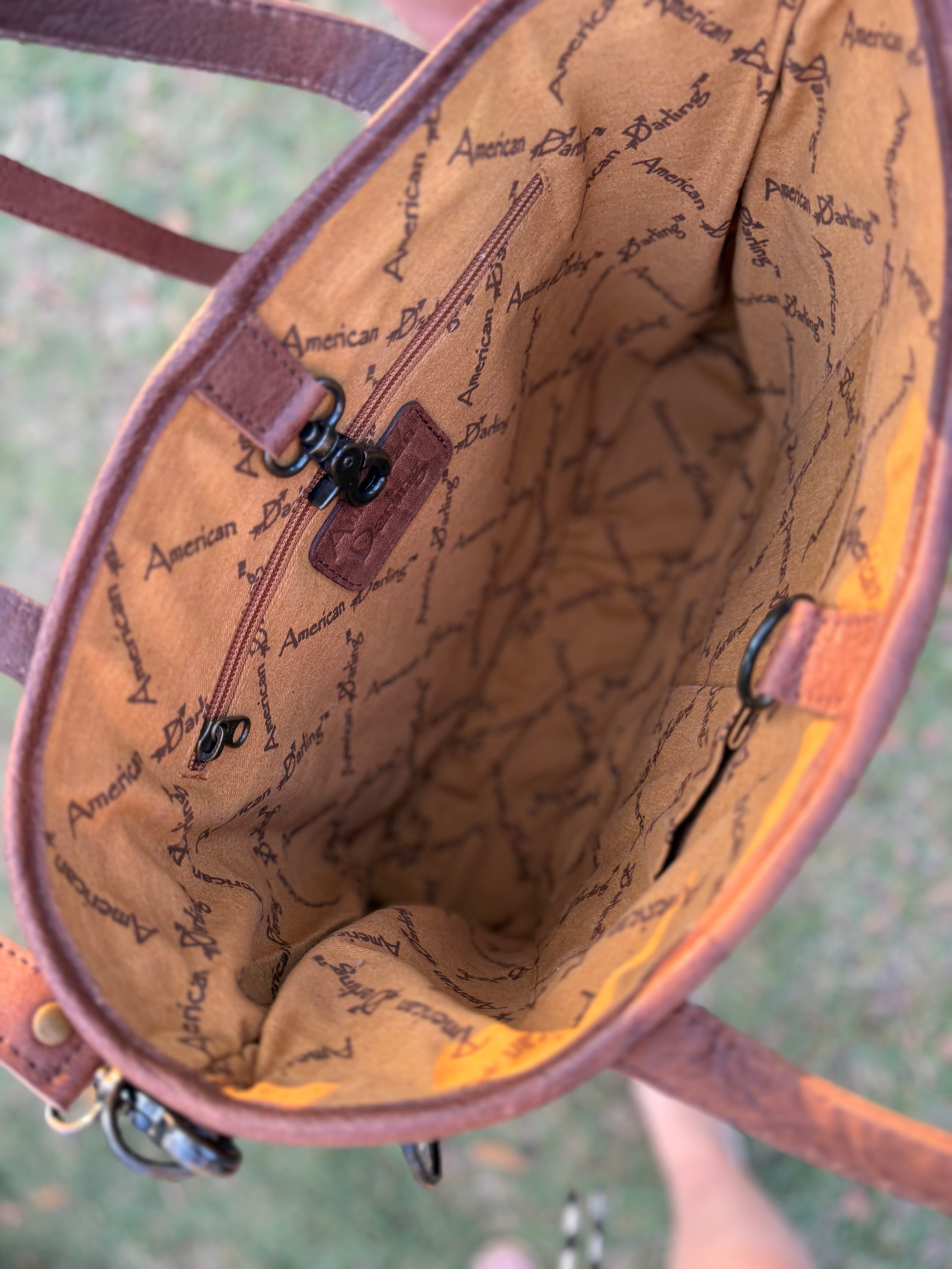 Leather tote / light brown
