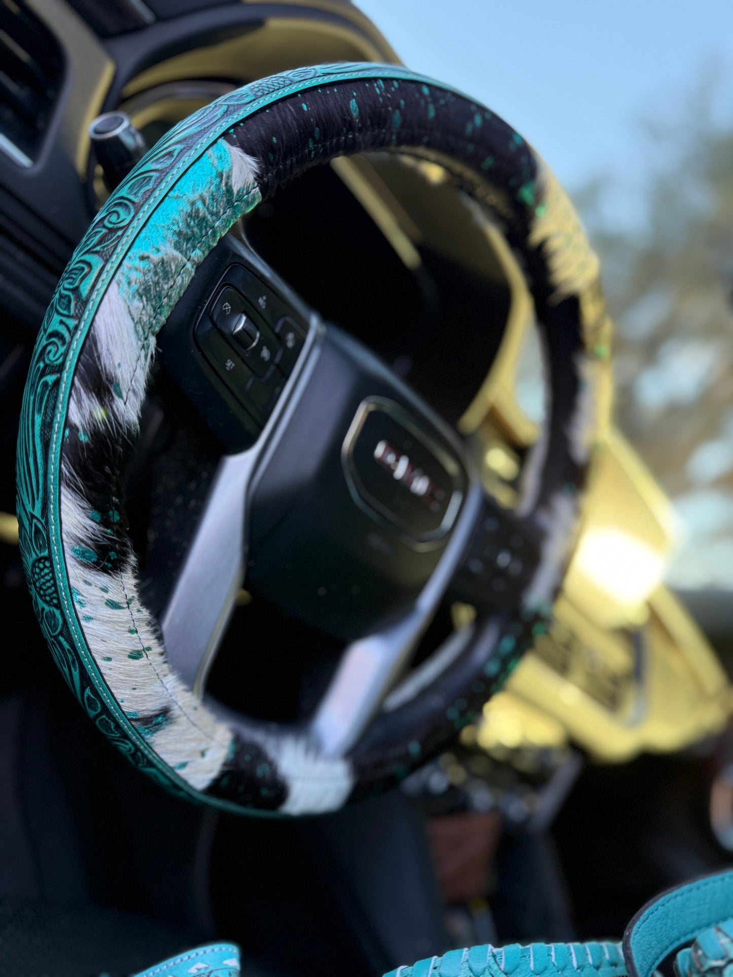 Teal 15.5 “ tooled leather acidwash cowhide steering wheel cover read description before purchase