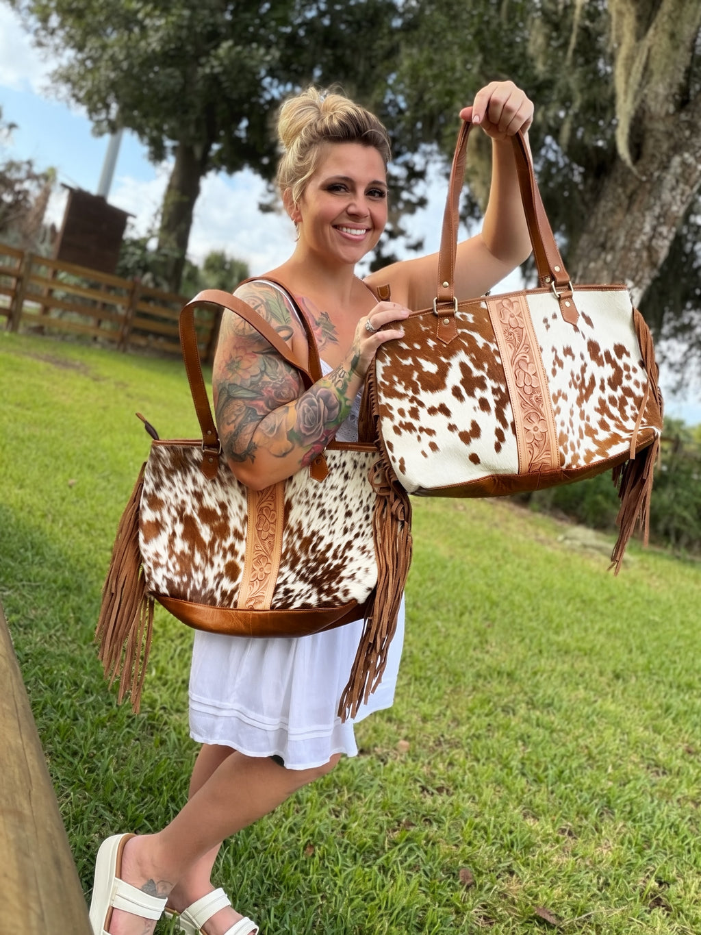 Fringe cowhide purse