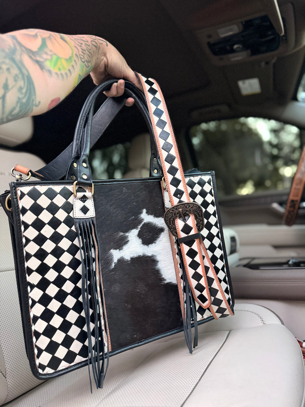 Cowhide and white checker Tooled leather tote bag with fringe-