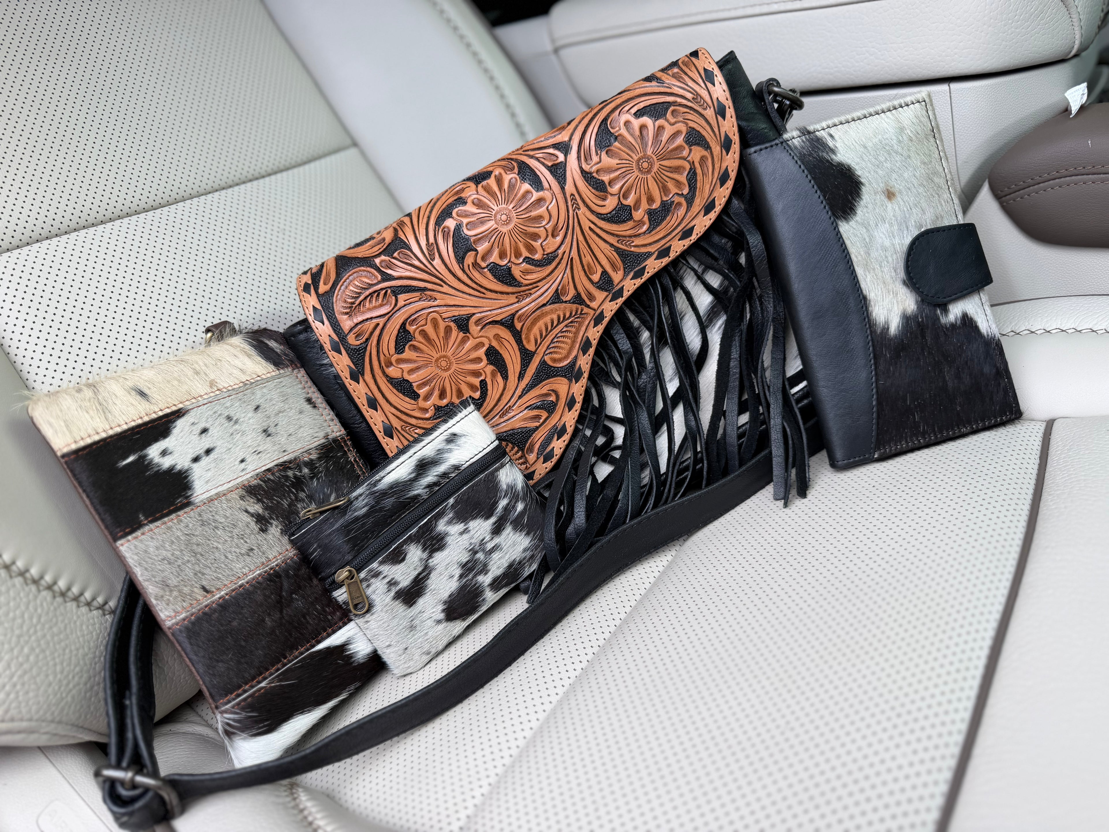 Purse set. Included 4 pieces