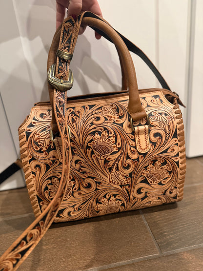 Tan/black soft-back speedy (M) [read description]