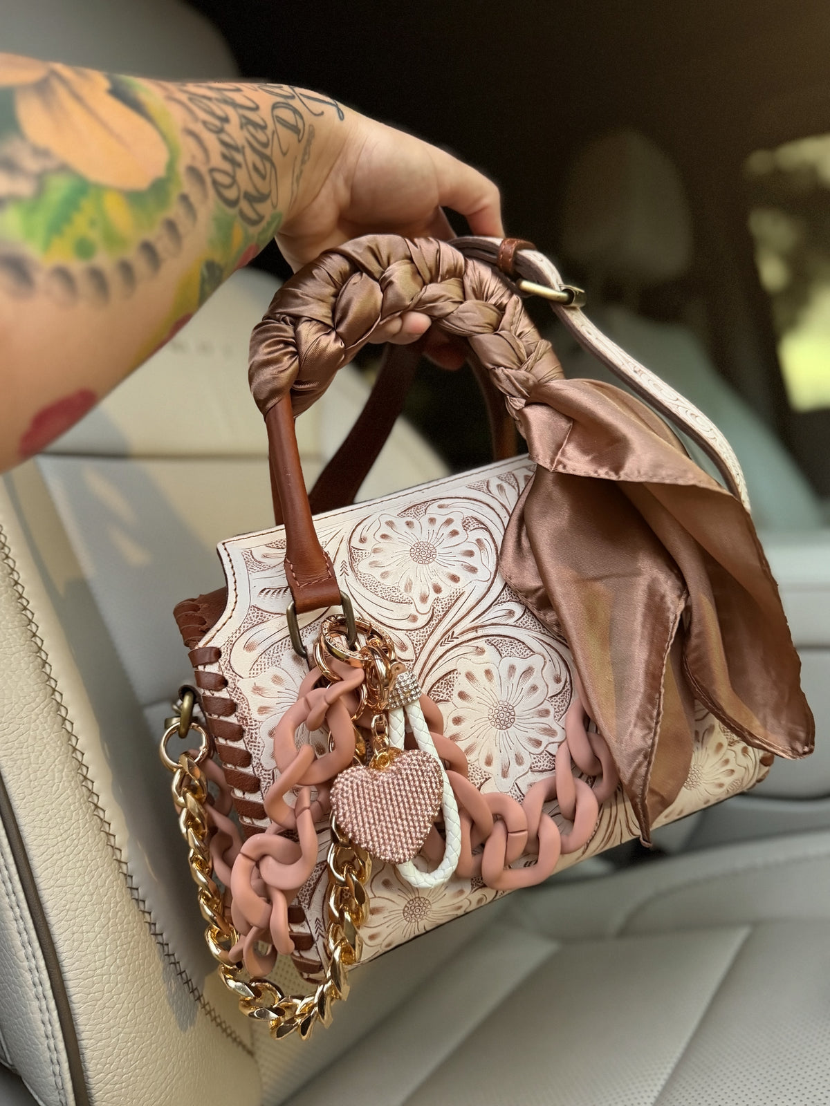 “ The Rosalie 🌸🤎”- white/cream tooled leather speedy with wallet (M)