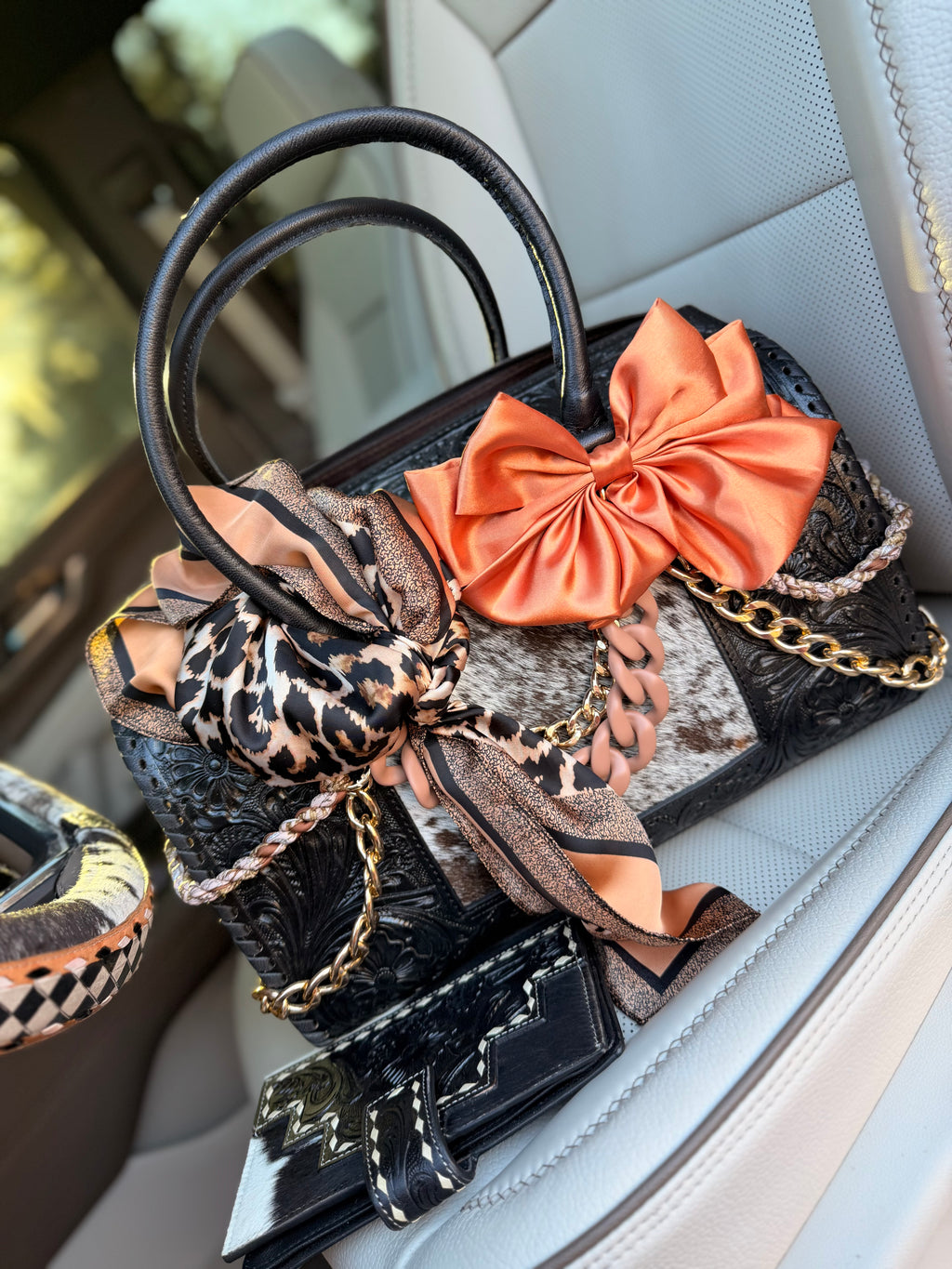 “Wild Silk Darling”-black tooled leather speedy (Duffle) with wallet