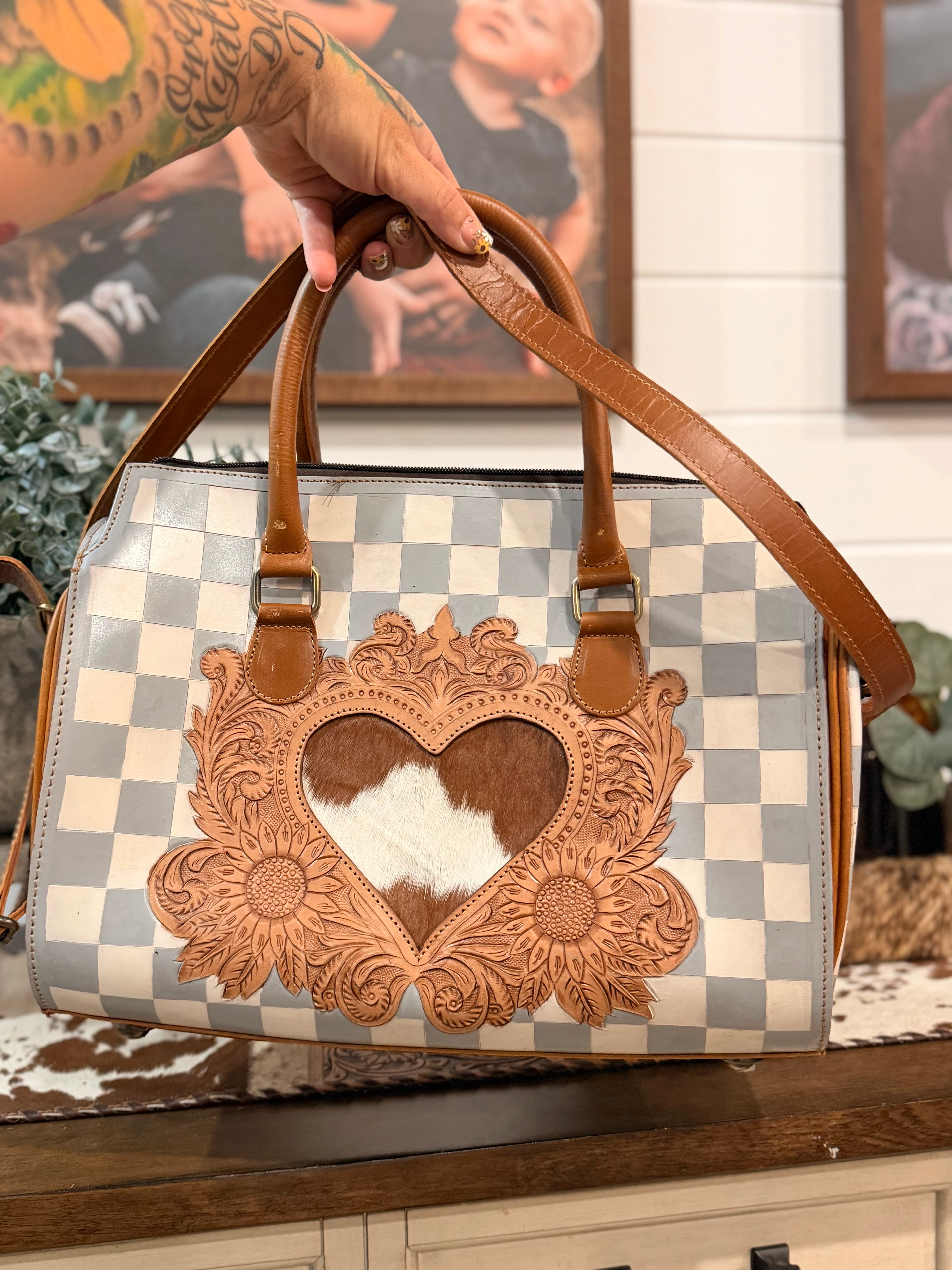 The Sweet Caroline 🤍🤎 gray / white checker sunflower tooled leather speedy duffle (L)