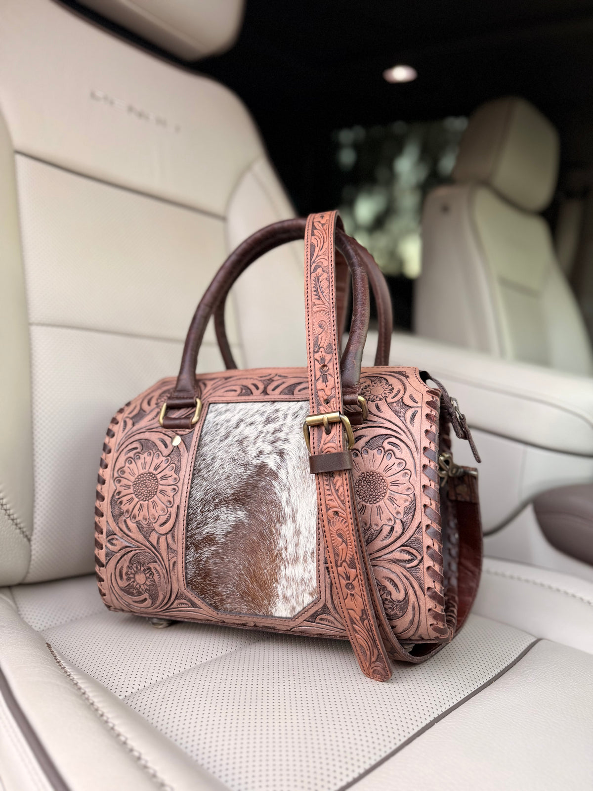 Cowhide - tooled leather speedy (M)