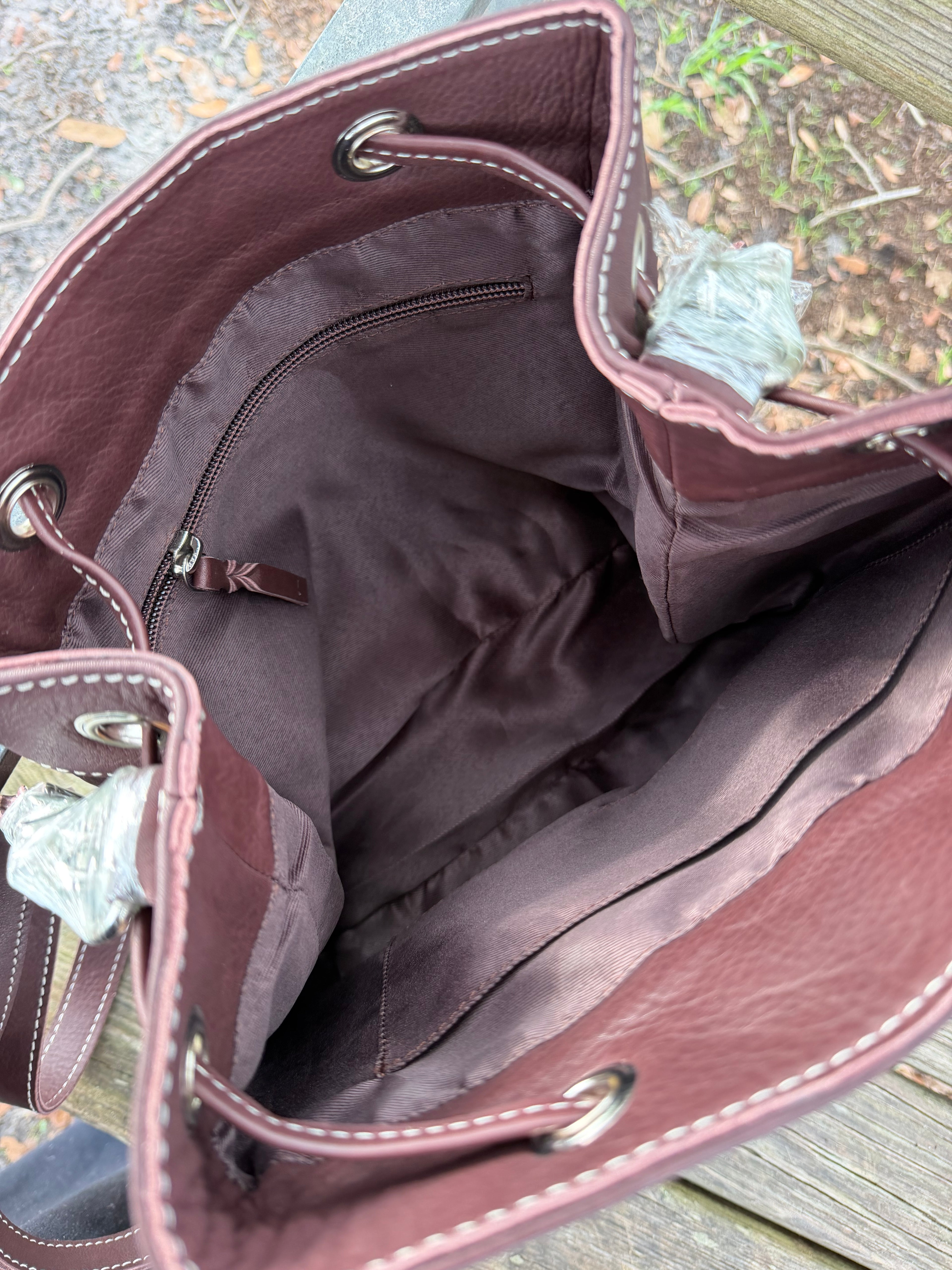 Bucket bag cowhide and leather