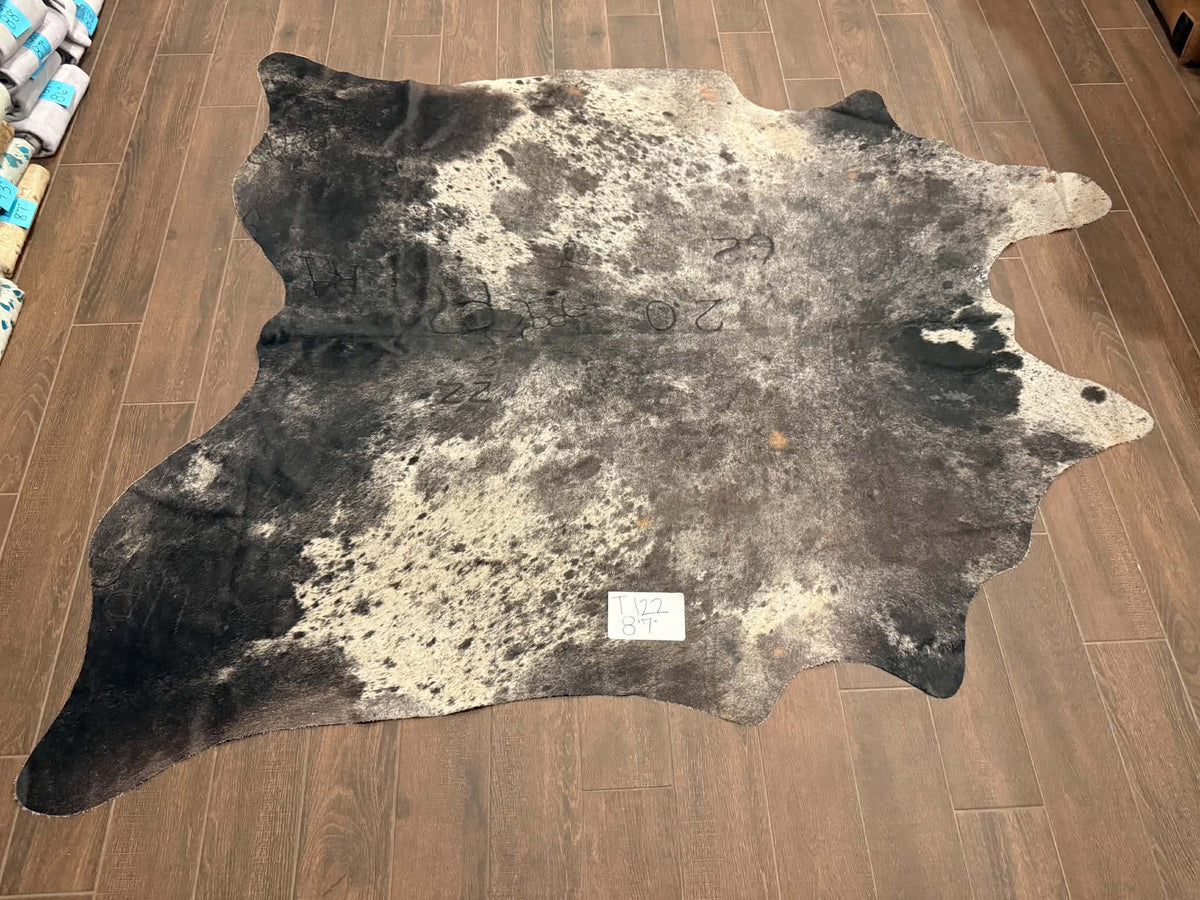 Full size cowhide (exotic) #T122- 8’7”