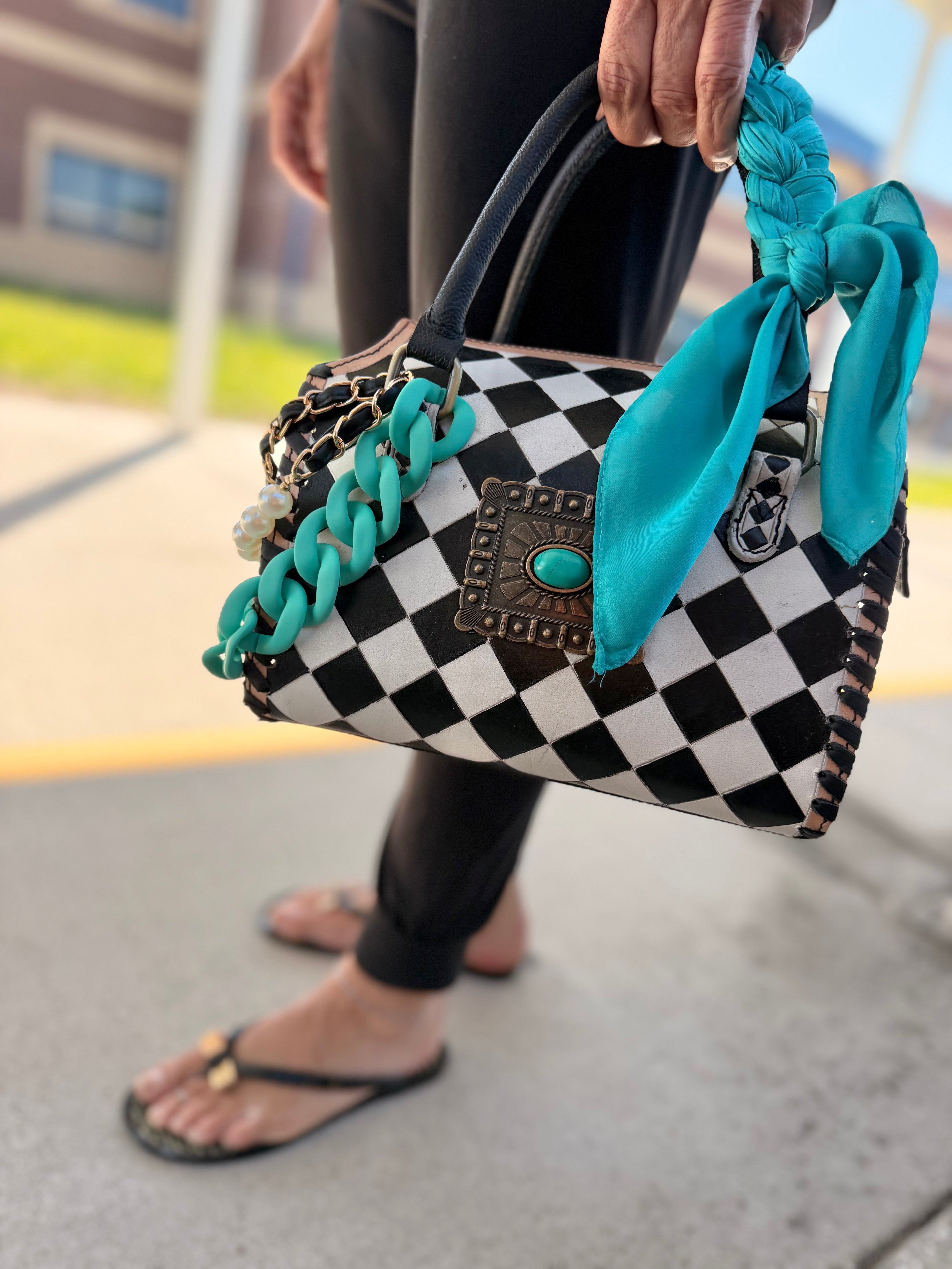 "Checkered Duchess" - black/white checker speedy (M)