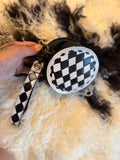 Circle checker wristlet 5”
