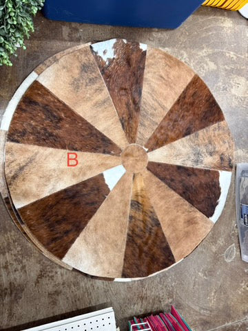 SALE ROUND RUGS 46.5”