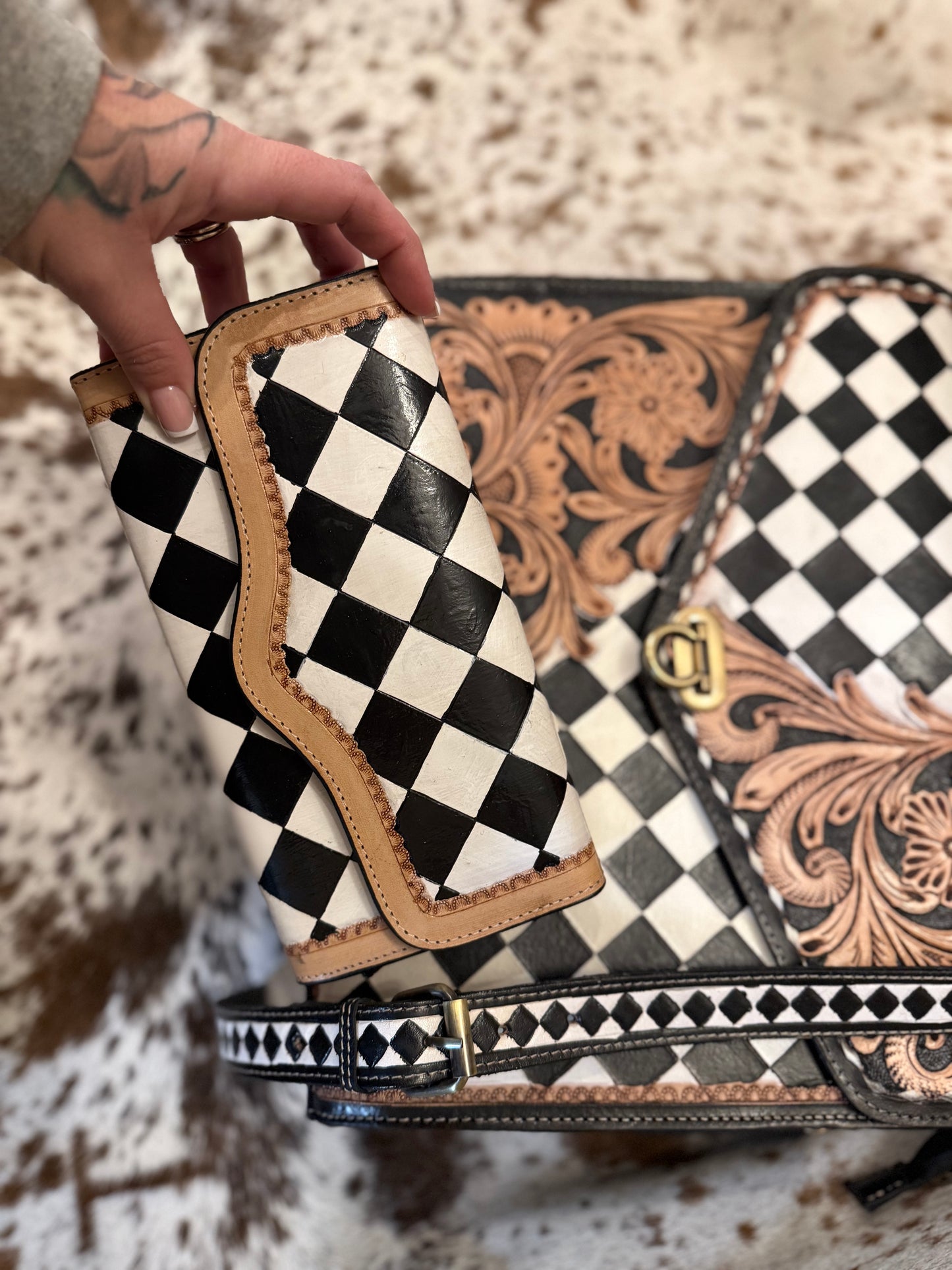 Checker print / tooled leather tote set