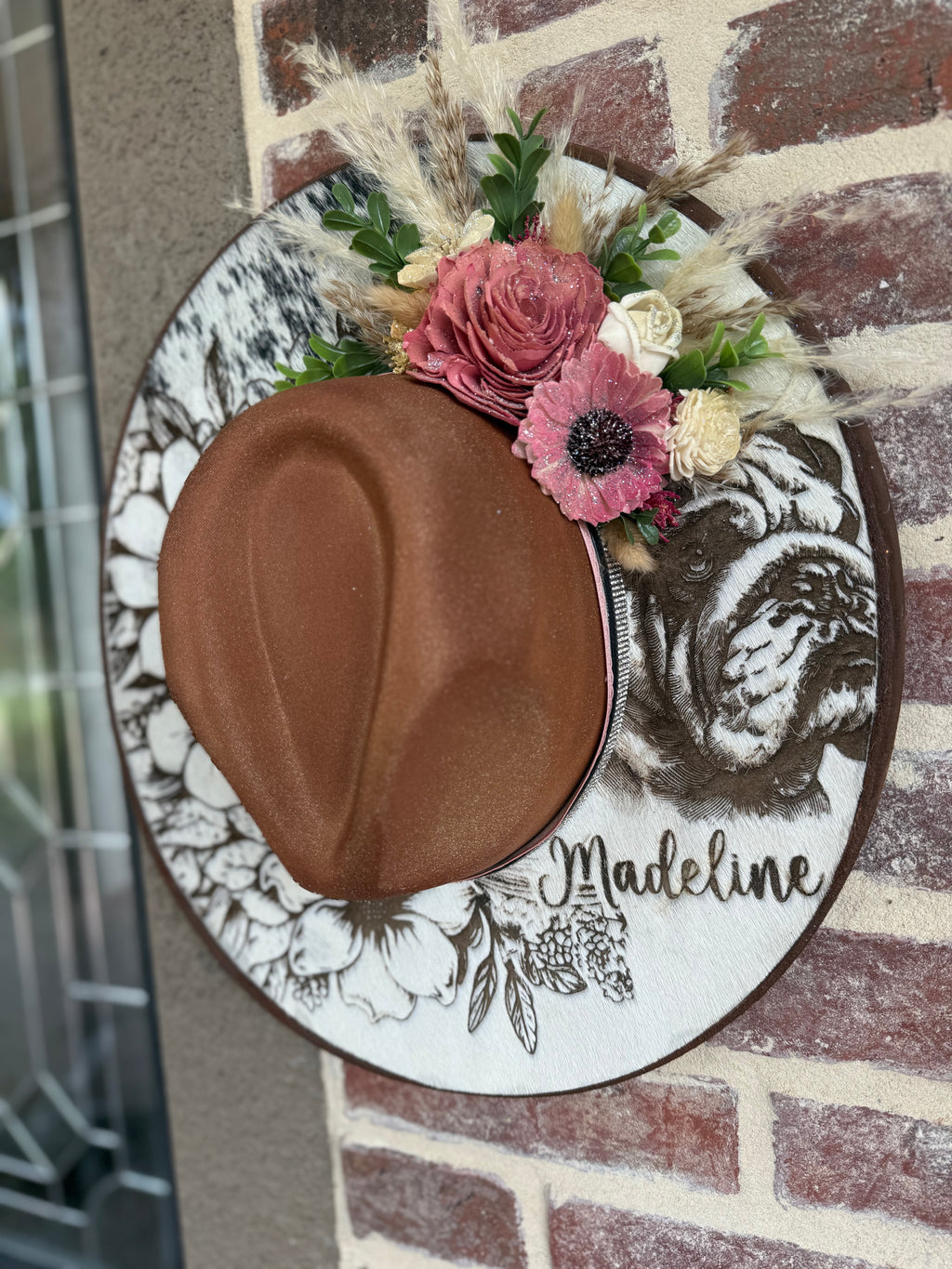 Engraved cowhide hat - dog breed edition
