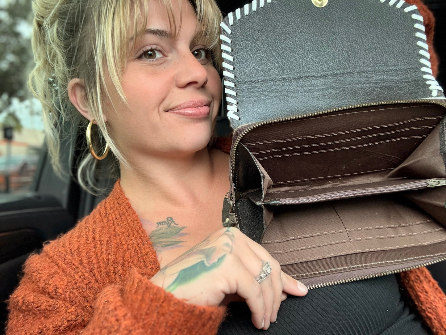 Cross body wallet clutch