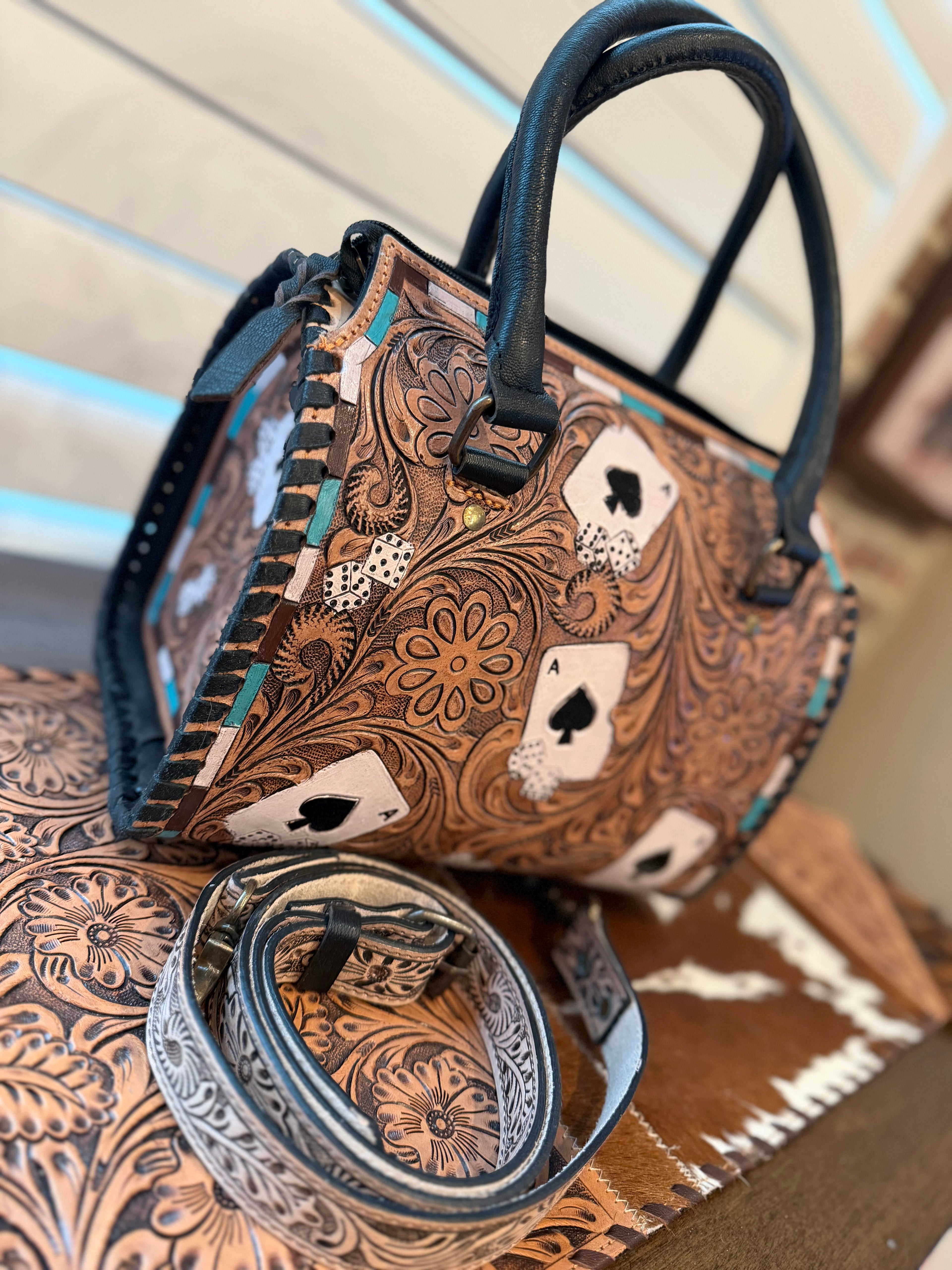 Medium speedy tote