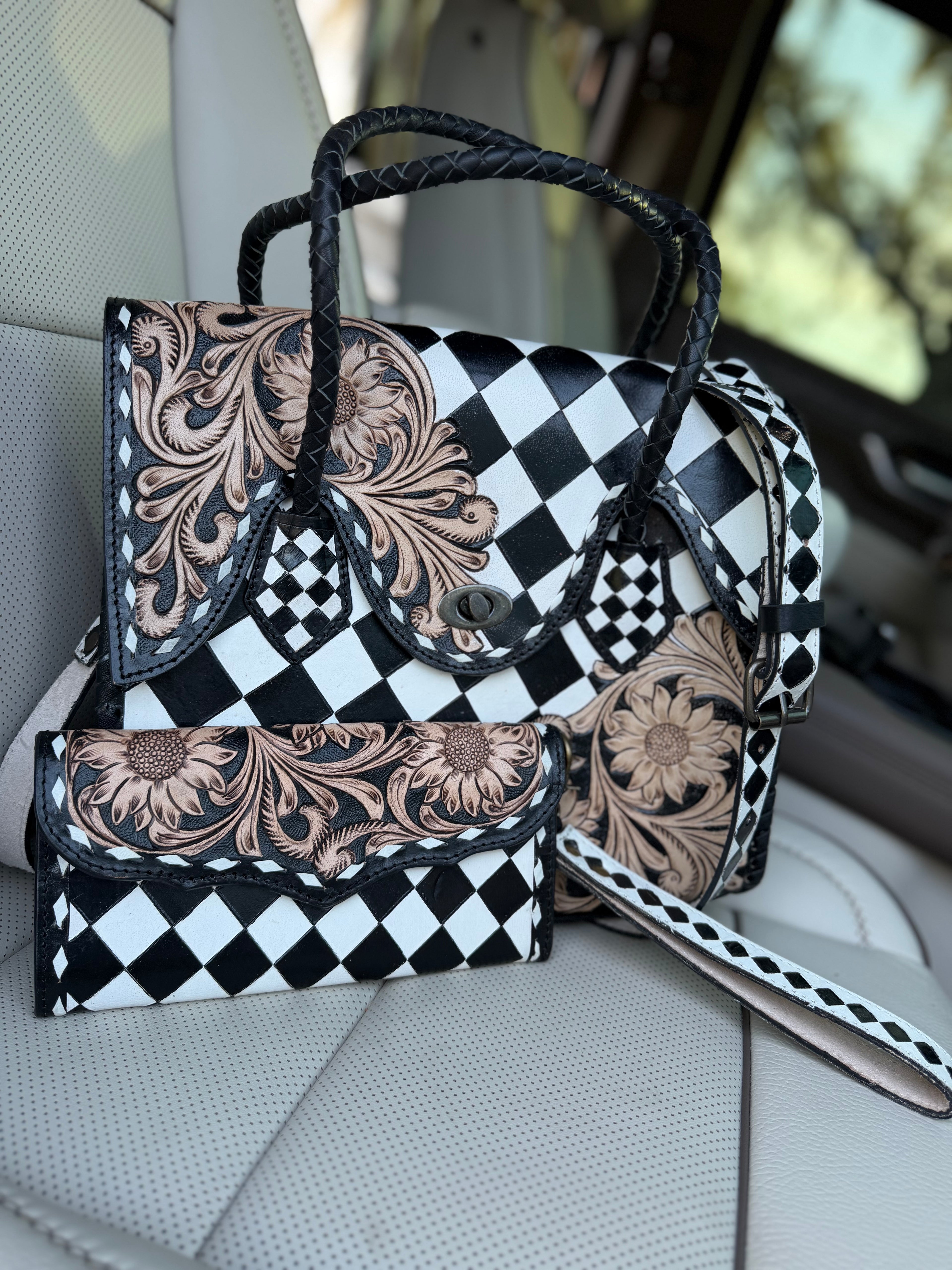 “Rowdy Rosette”- black/white checker tote