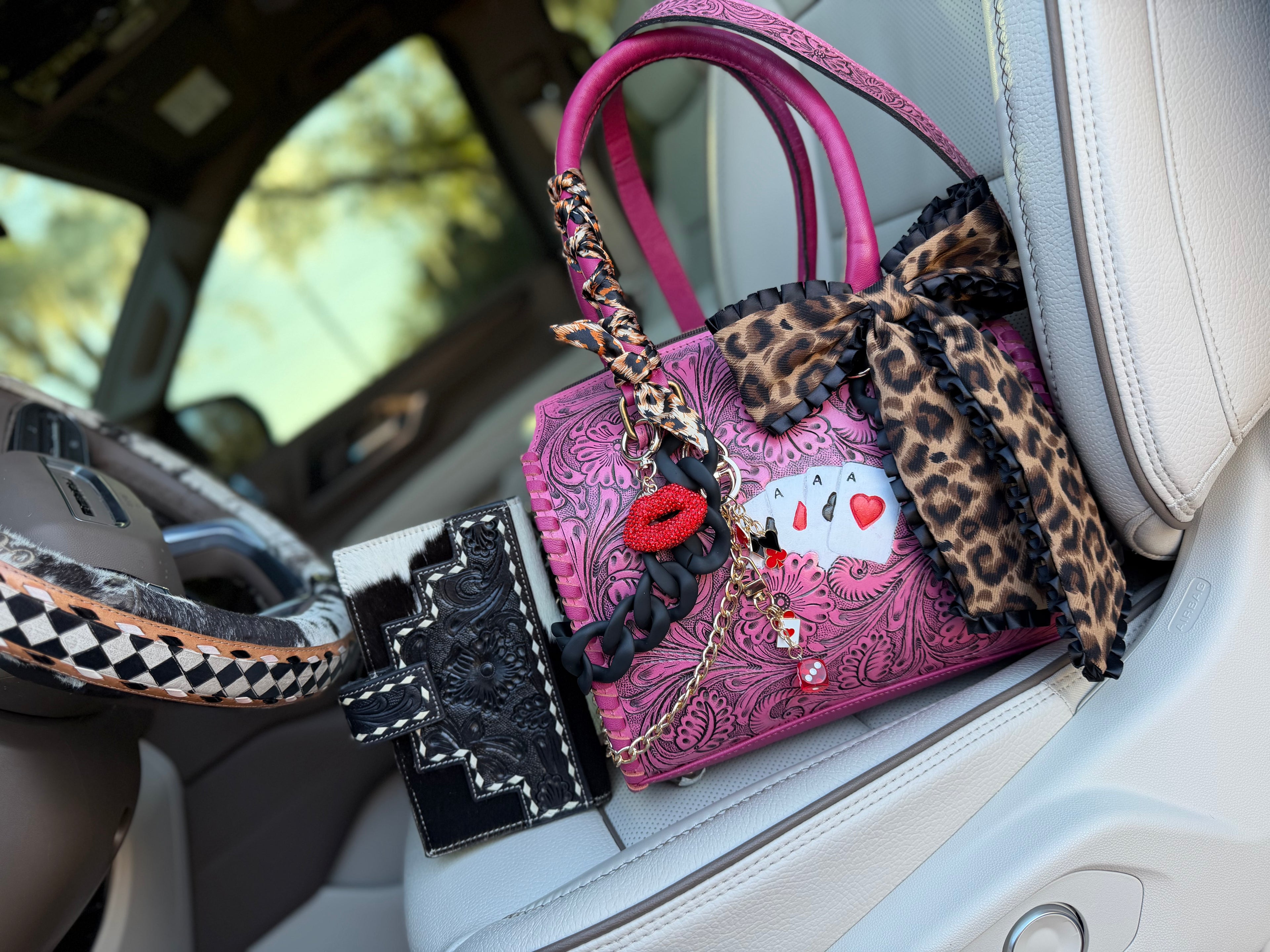 “These Lips dont lie"- purple  tooled leather speedy (M)