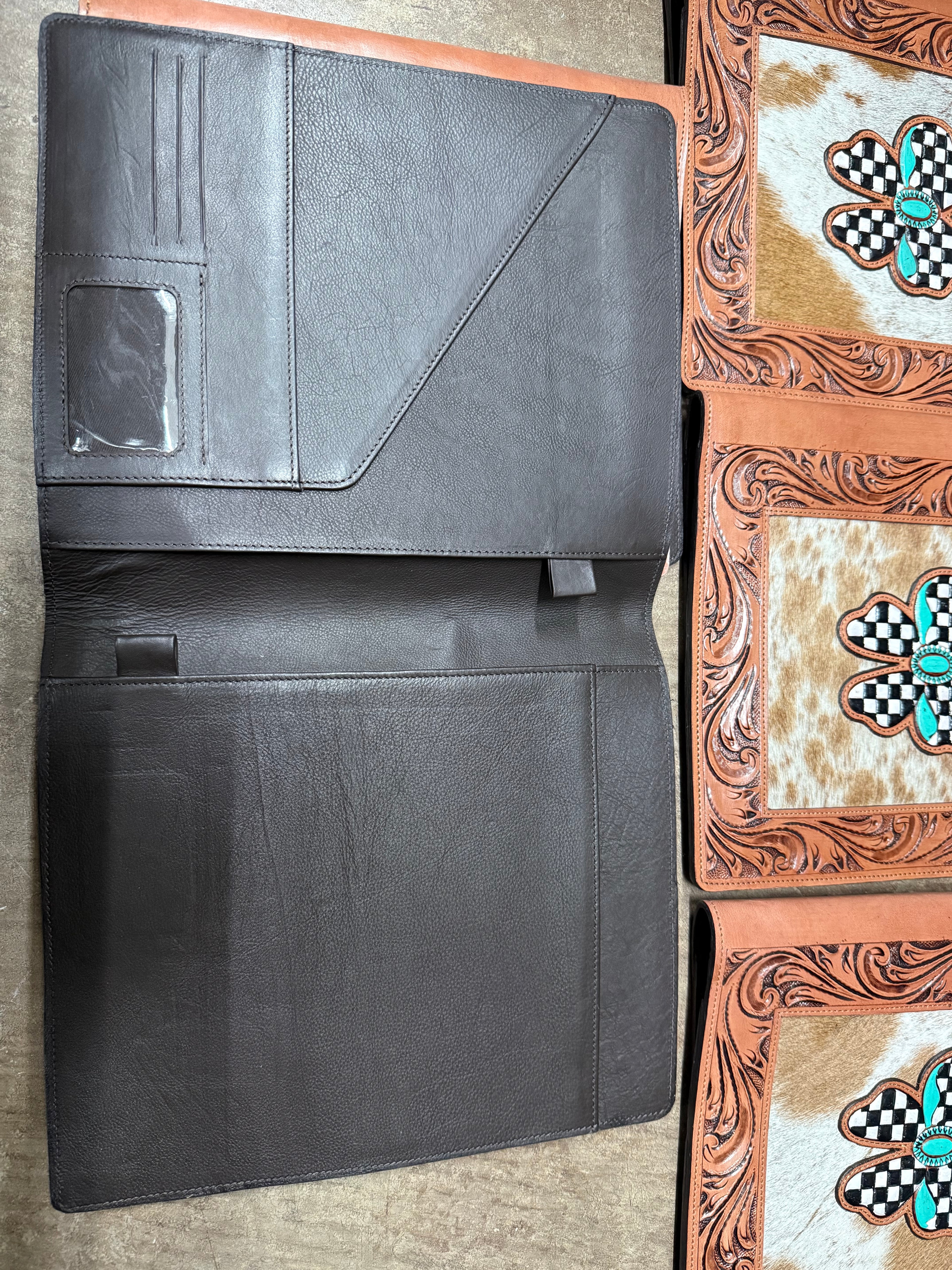 Turquoise / checker bow notebook portfolio cover
