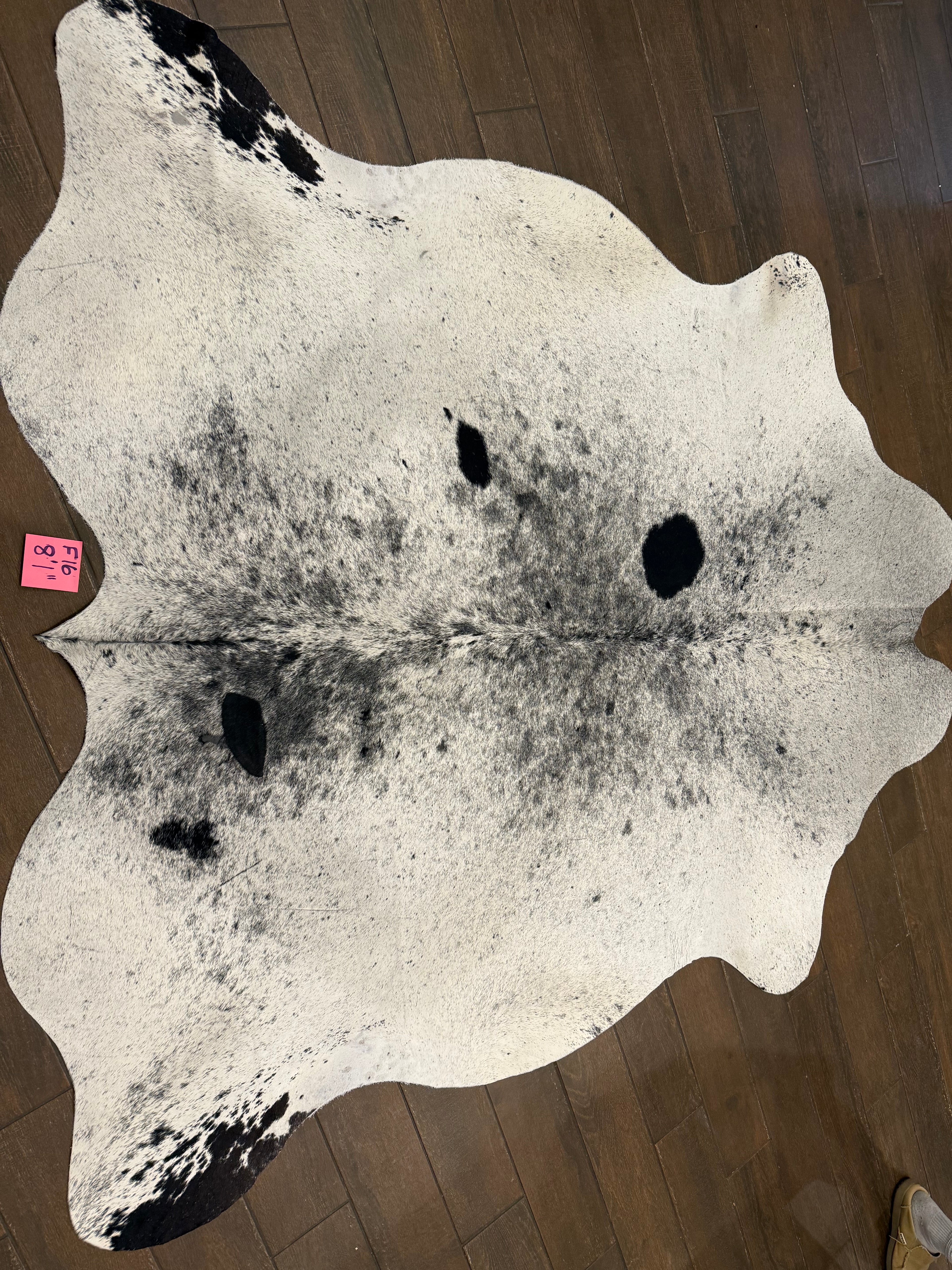 Full size cowhide (exotic) #F16 - size 8’1”