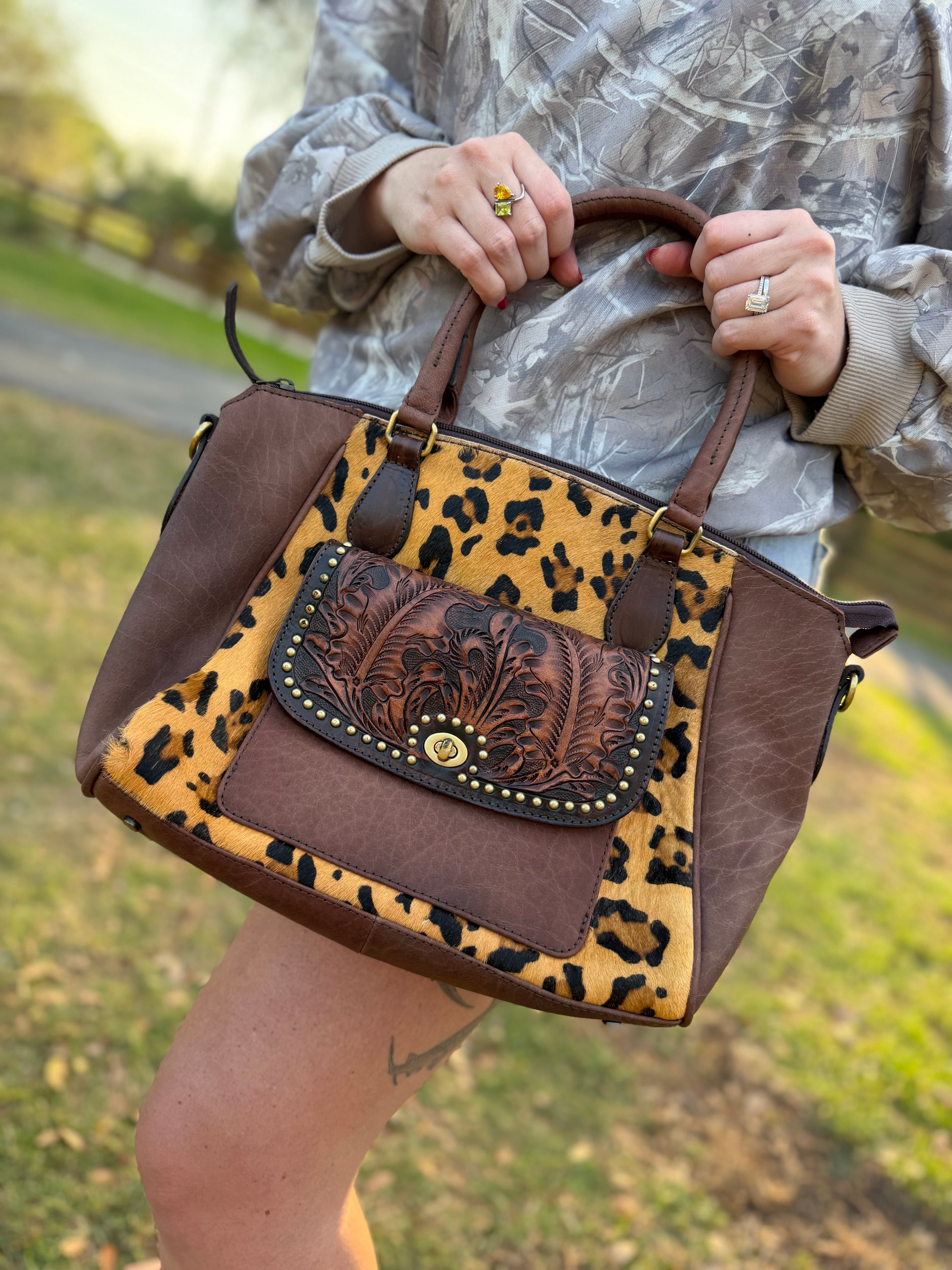 Cheetahcowhide leather purse